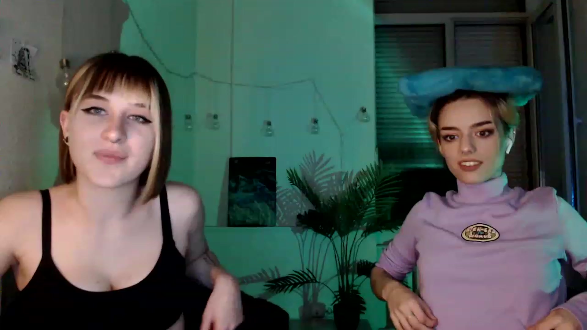 Gallery image thumbnail from Spicy_X's myfreecams stream on, 08/09/2023, 17:10 image 5 of 20