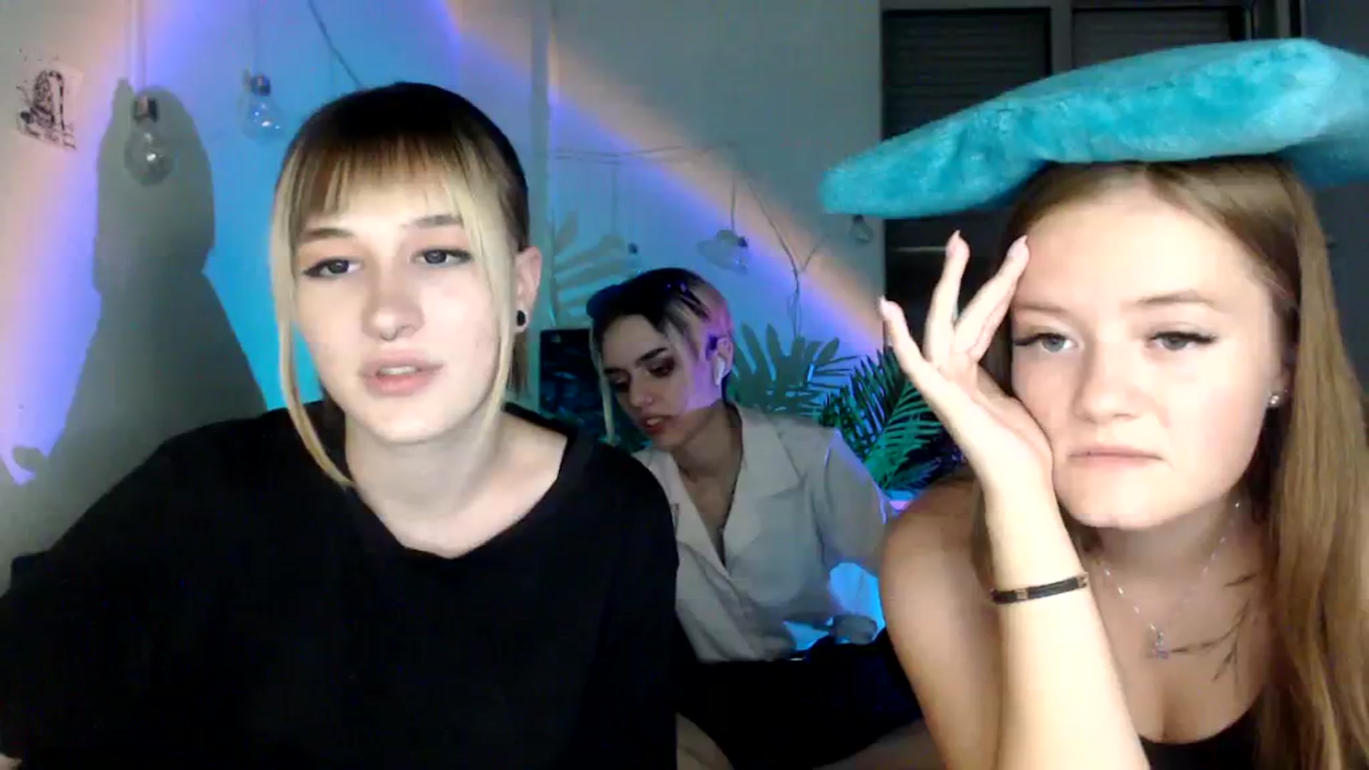 Gallery image thumbnail from Spicy_X's myfreecams stream on, 08/10/2023, 18:22 image 5 of 20