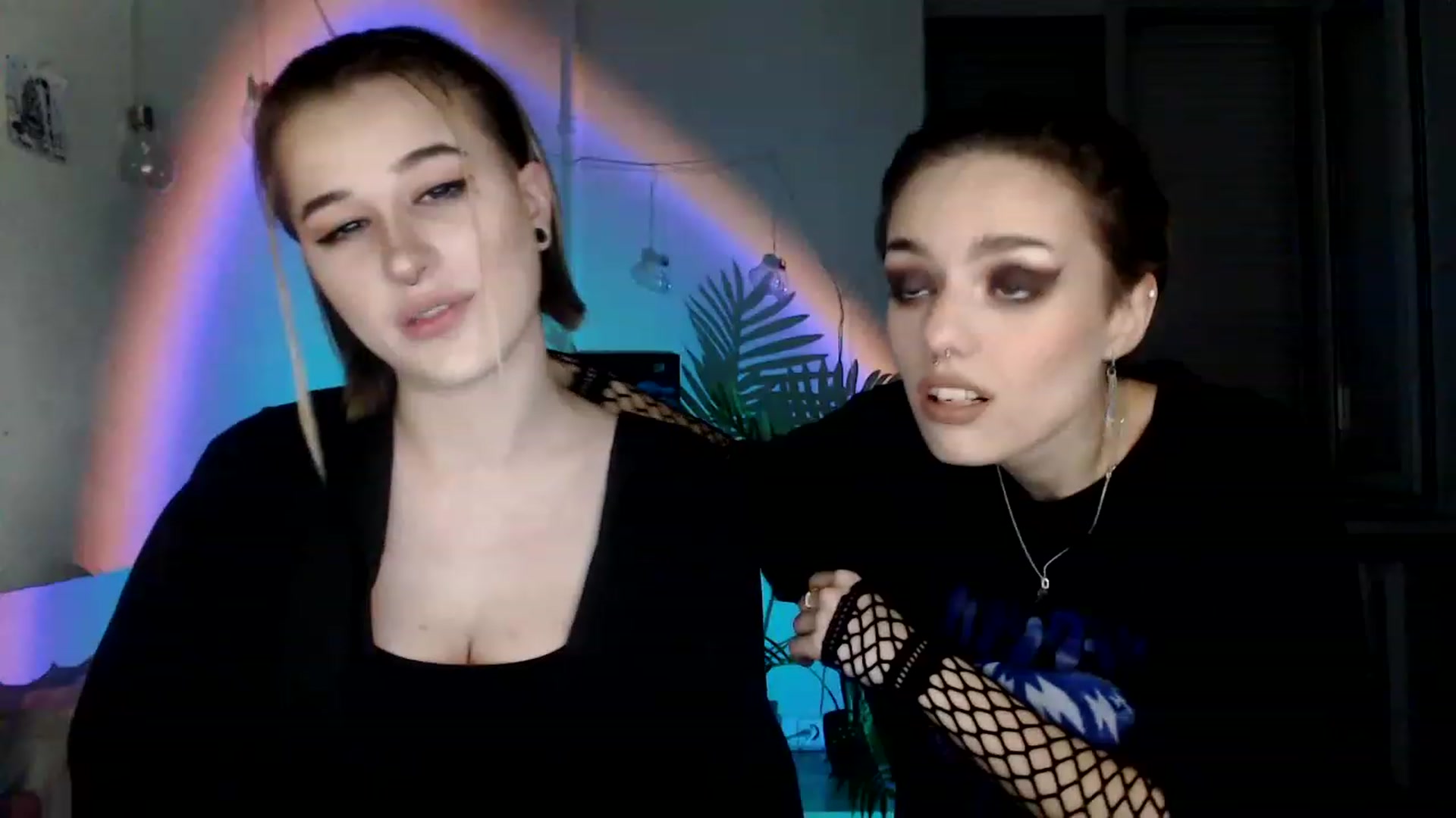Gallery image thumbnail from Spicy_X's myfreecams stream on, 08/11/2023, 17:56 image 10 of 20