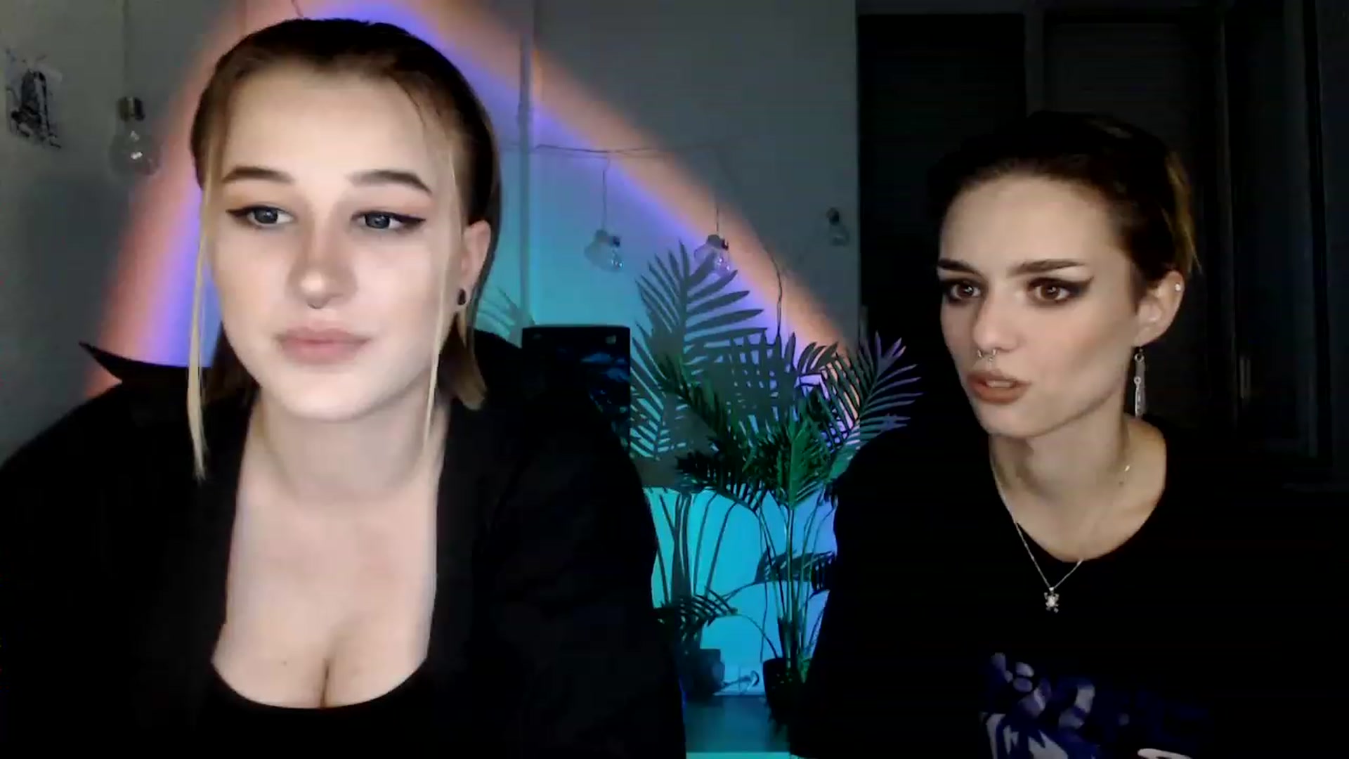 Gallery image thumbnail from Spicy_X's myfreecams stream on, 08/11/2023, 17:56 image 15 of 20
