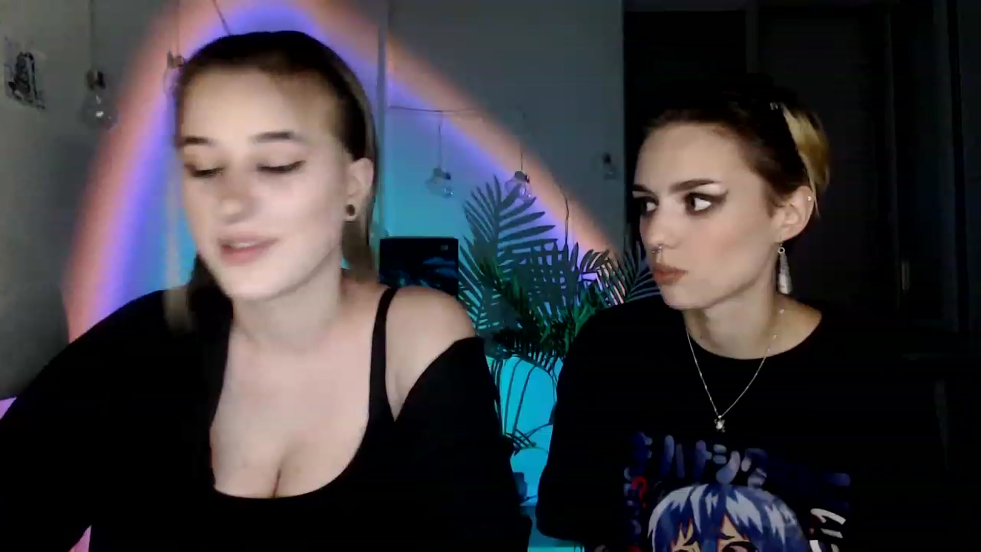 Gallery image thumbnail from Spicy_X's myfreecams stream on, 08/11/2023, 18:39 image 6 of 20