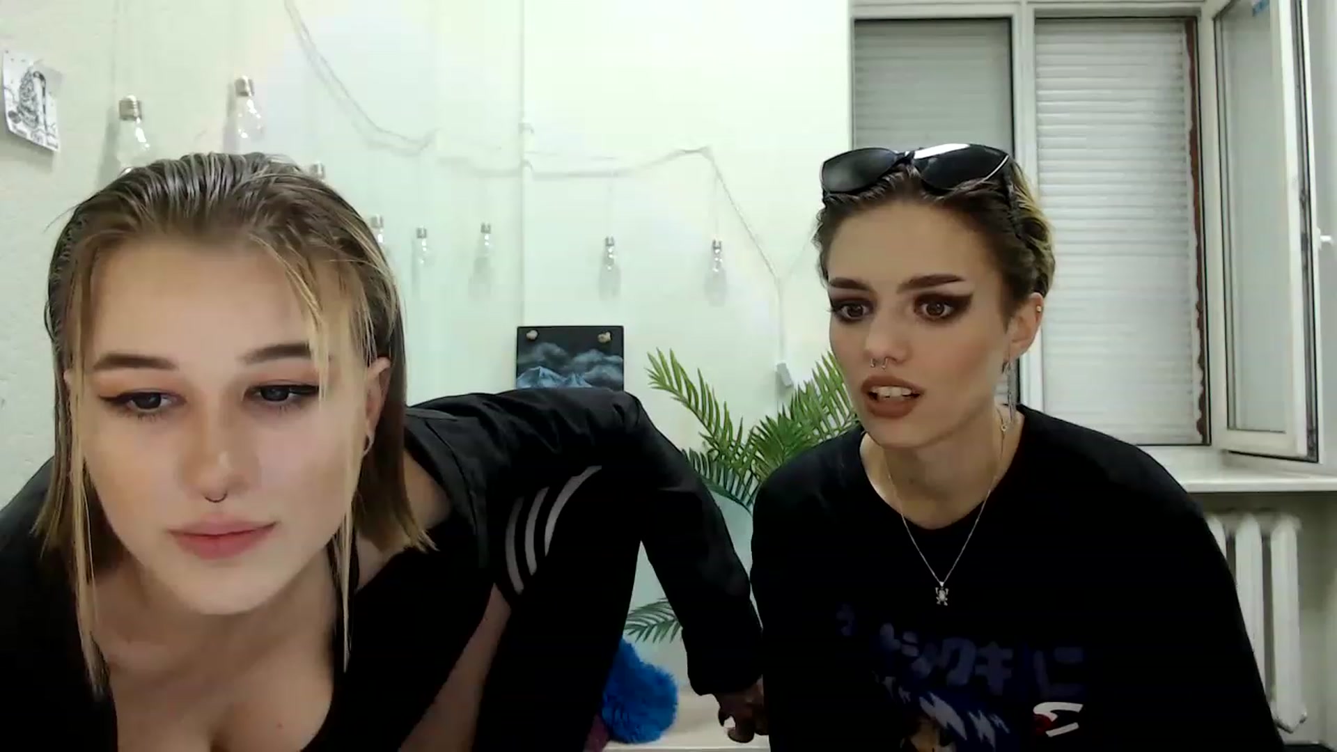 Gallery image thumbnail from Spicy_X's myfreecams stream on, 08/11/2023, 18:39 image 19 of 20