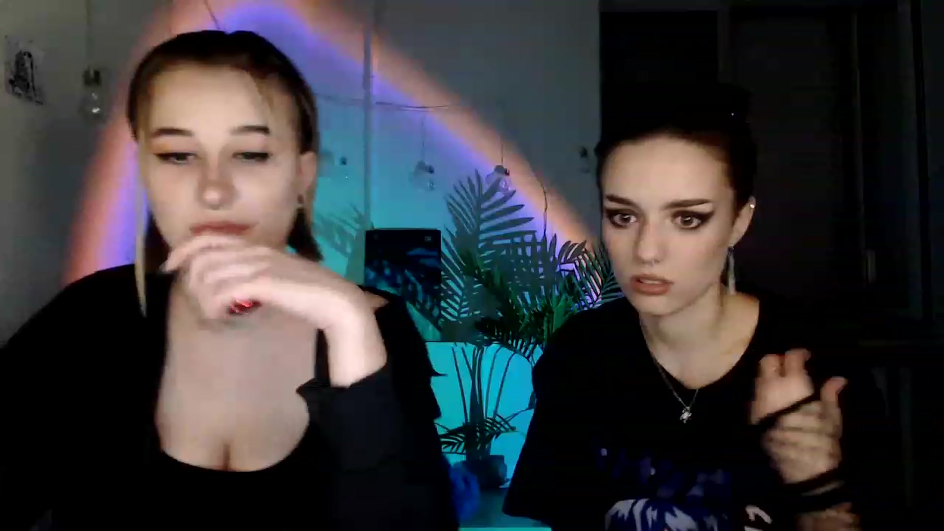 Gallery image thumbnail from Spicy_X's myfreecams stream on, 08/11/2023, 18:39 image 12 of 20