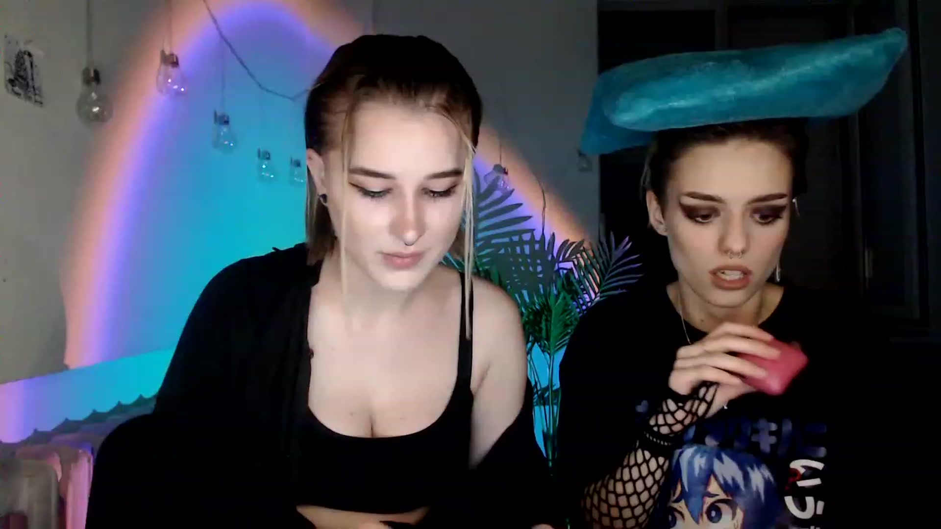 Gallery image thumbnail from Spicy_X's myfreecams stream on, 08/11/2023, 18:39 image 7 of 20