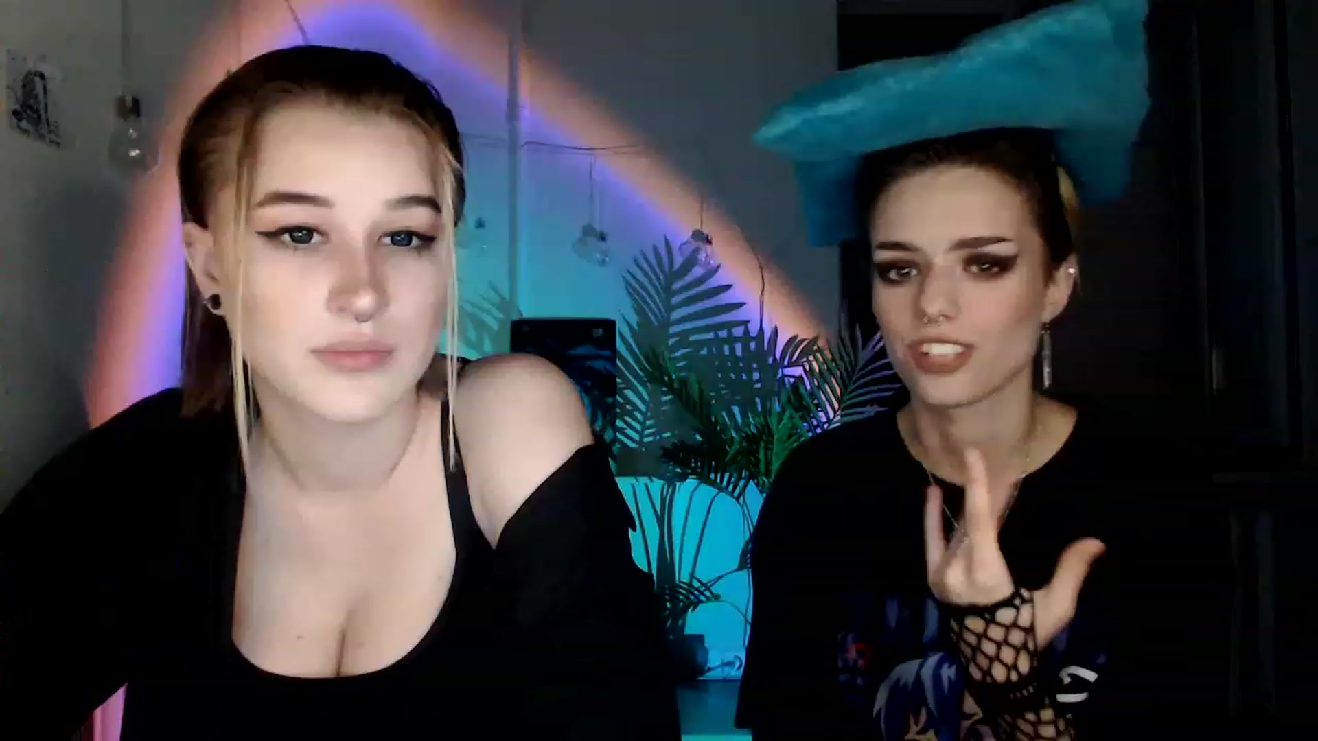 Gallery image thumbnail from Spicy_X's myfreecams stream on, 08/11/2023, 18:39 image 8 of 20