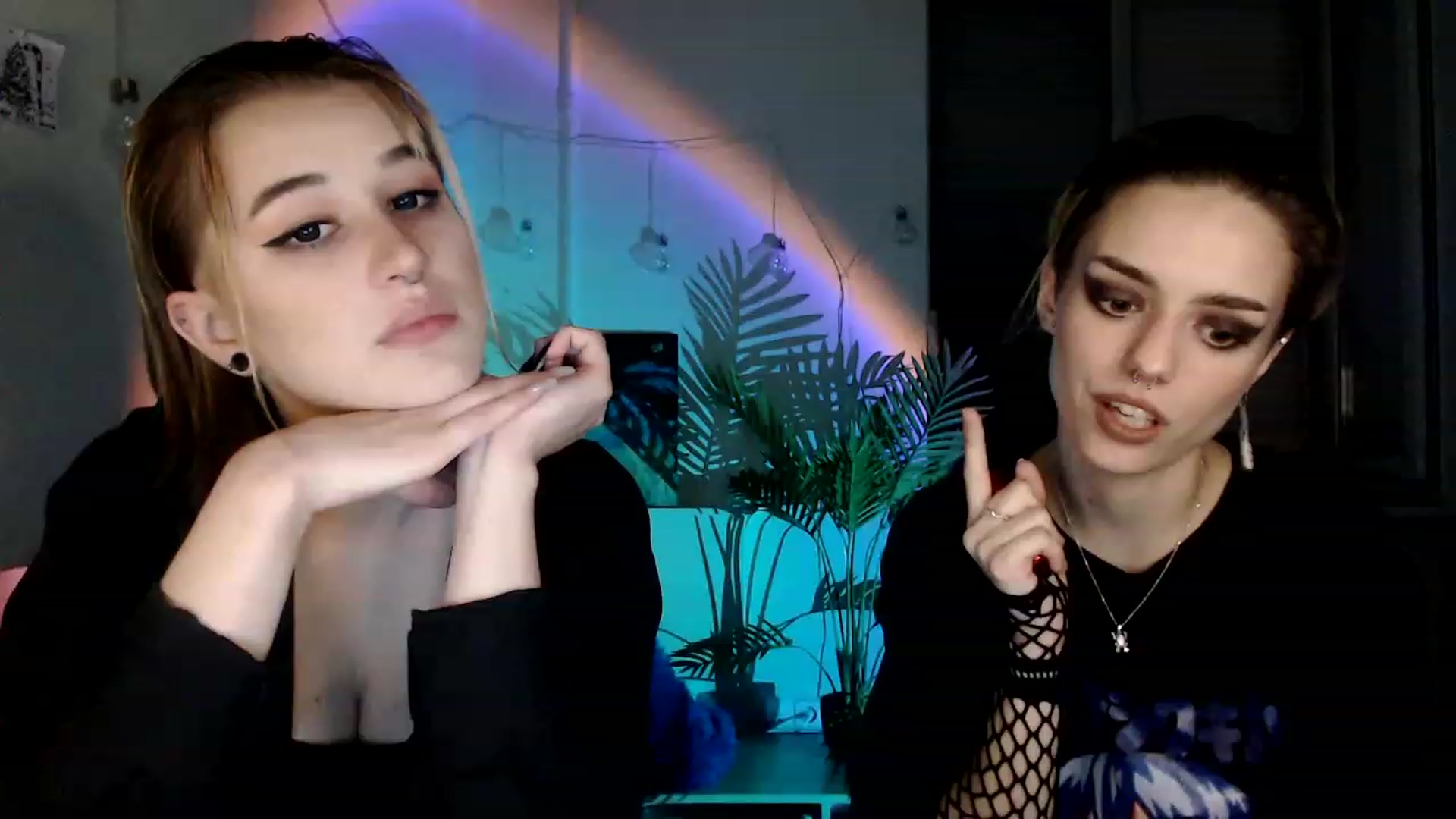 Gallery image thumbnail from Spicy_X's myfreecams stream on, 08/11/2023, 20:03 image 20 of 20