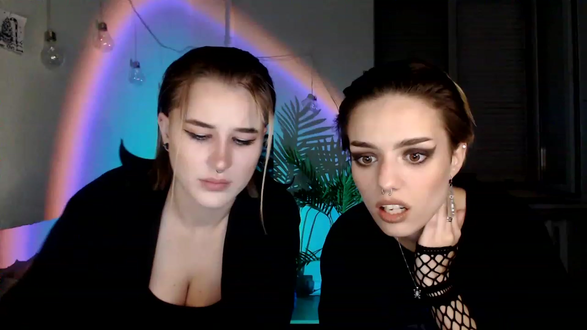 Gallery image thumbnail from Spicy_X's myfreecams stream on, 08/11/2023, 20:03 image 6 of 20