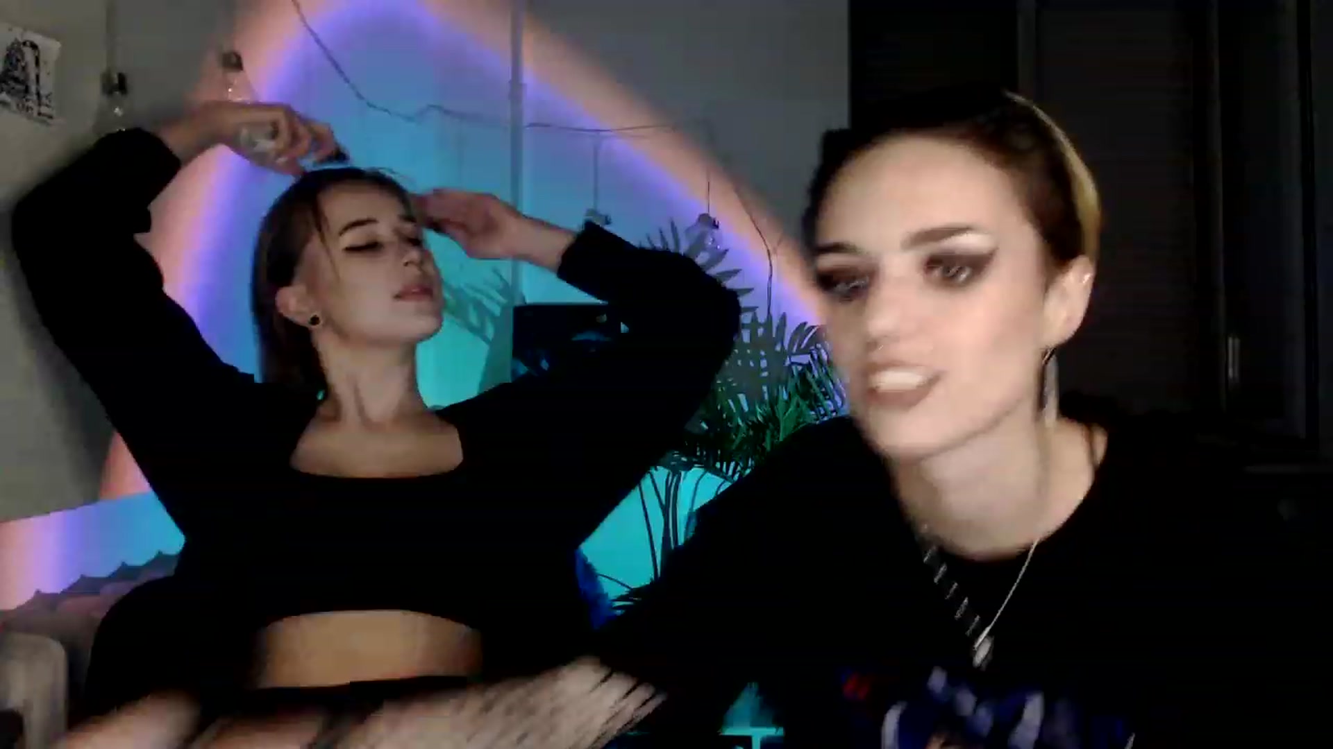 Gallery image thumbnail from Spicy_X's myfreecams stream on, 08/11/2023, 20:03 image 4 of 20