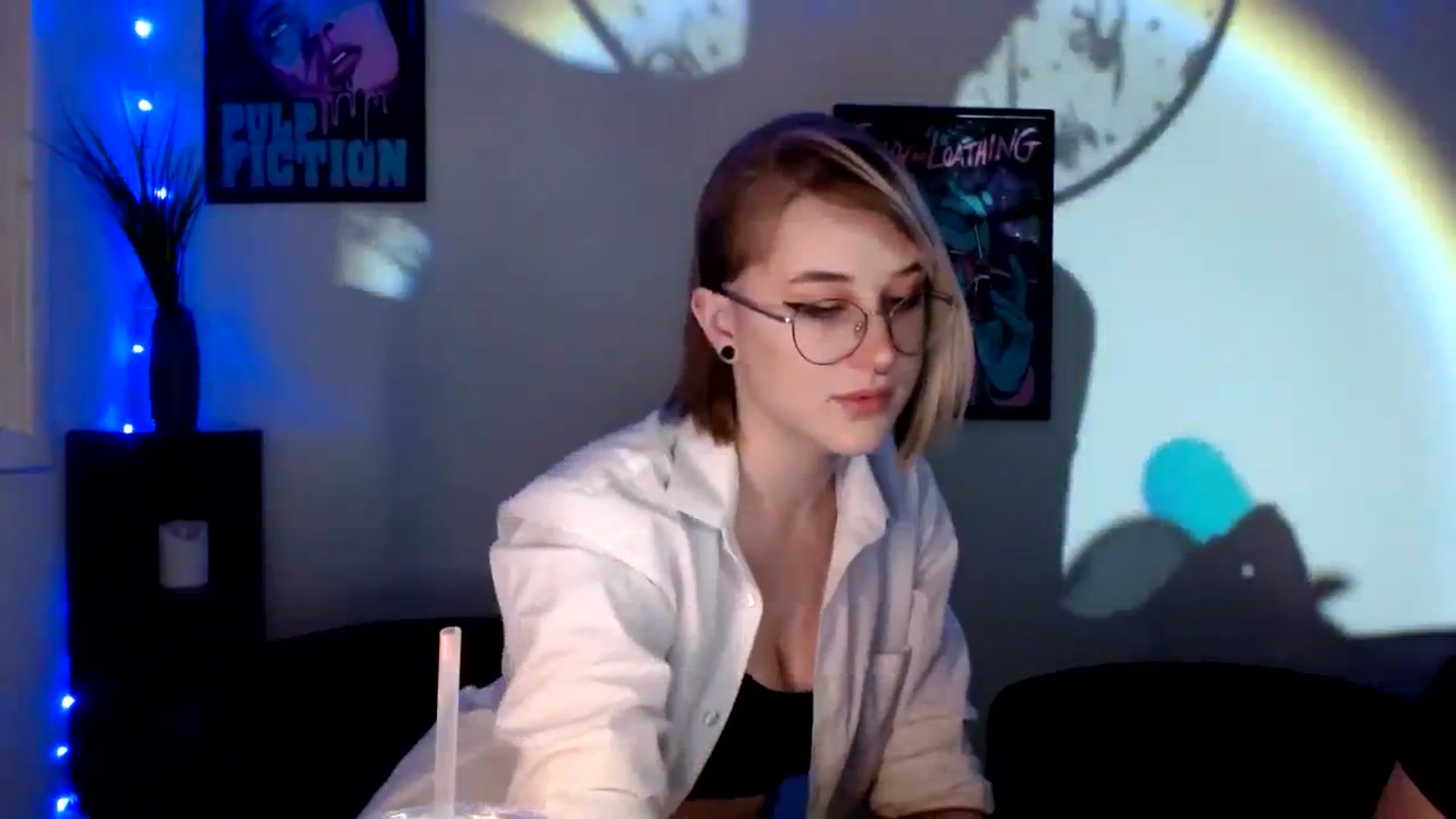 Gallery image thumbnail from Spicy_X's myfreecams stream on, 08/13/2023, 17:34 image 10 of 20