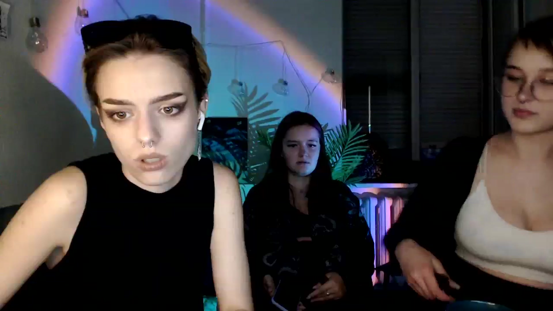 Gallery image thumbnail from Spicy_X's myfreecams stream on, 08/15/2023, 18:02 image 17 of 20