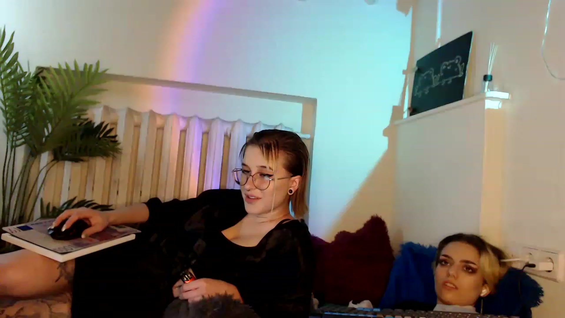 Gallery image thumbnail from Spicy_X's myfreecams stream on, 08/16/2023, 18:15 image 18 of 20