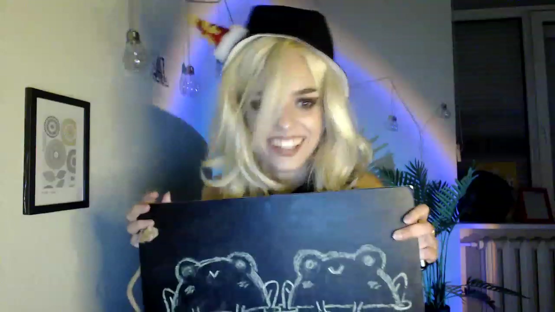 Gallery image thumbnail from Spicy_X's myfreecams stream on, 08/27/2023, 15:56 image 12 of 20