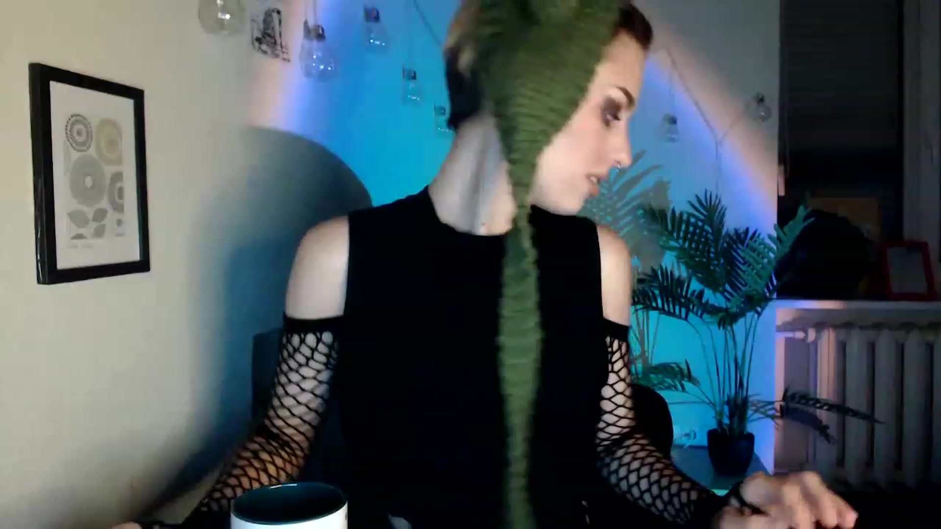 Gallery image thumbnail from Spicy_X's myfreecams stream on, 08/27/2023, 18:03 image 7 of 20