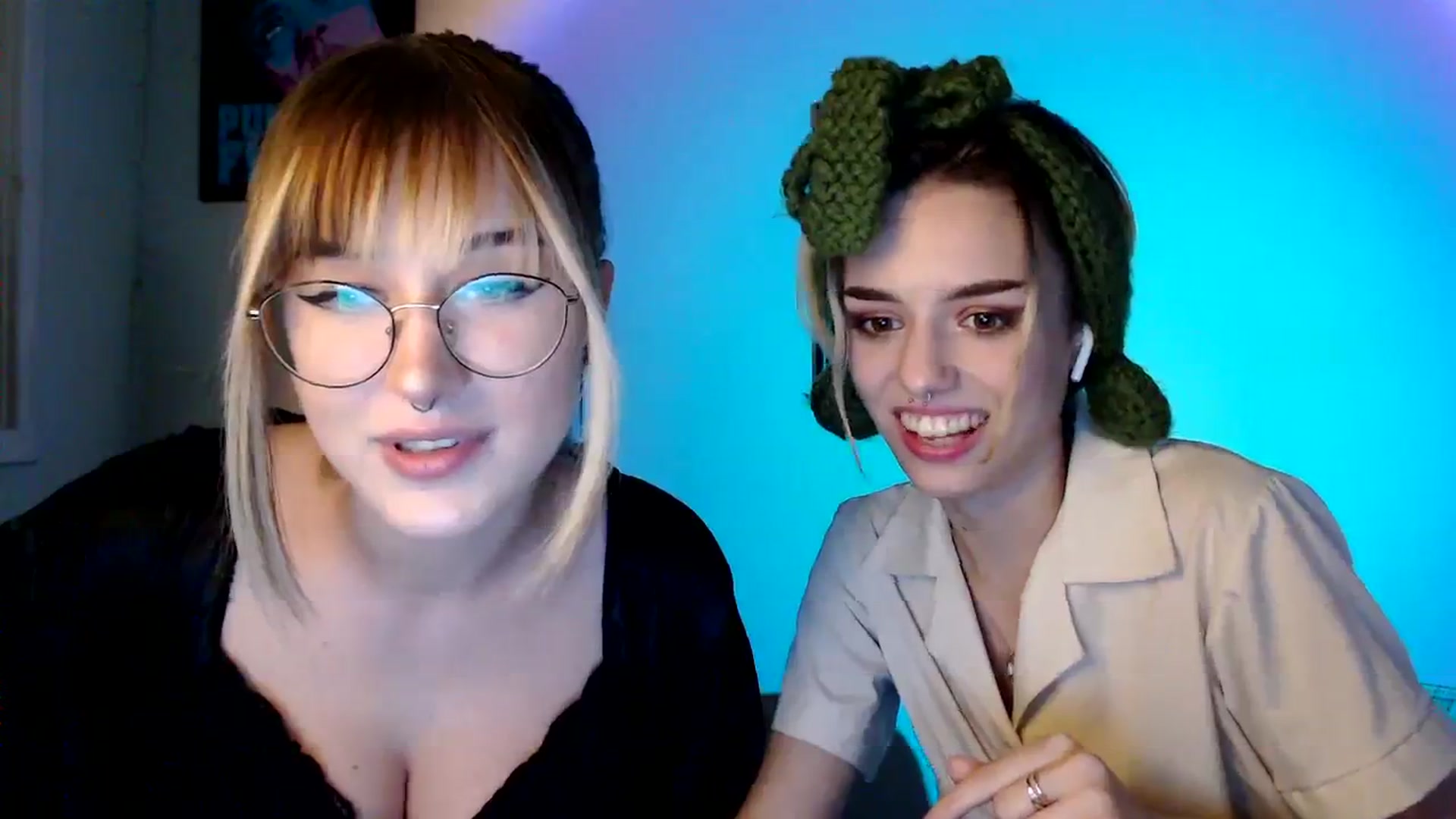 Gallery image thumbnail from Spicy_X's myfreecams stream on, 09/18/2023, 15:15 image 17 of 20