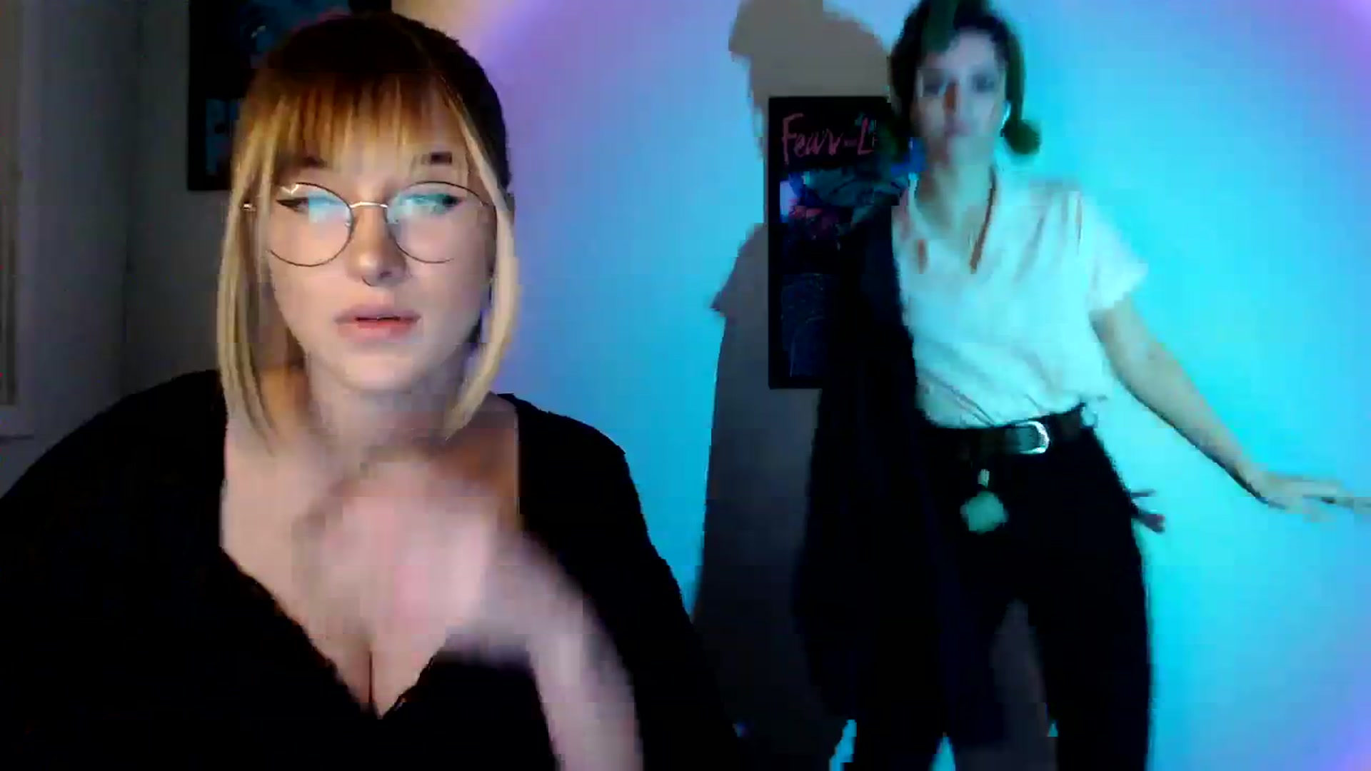 Gallery image thumbnail from Spicy_X's myfreecams stream on, 09/18/2023, 15:15 image 15 of 20