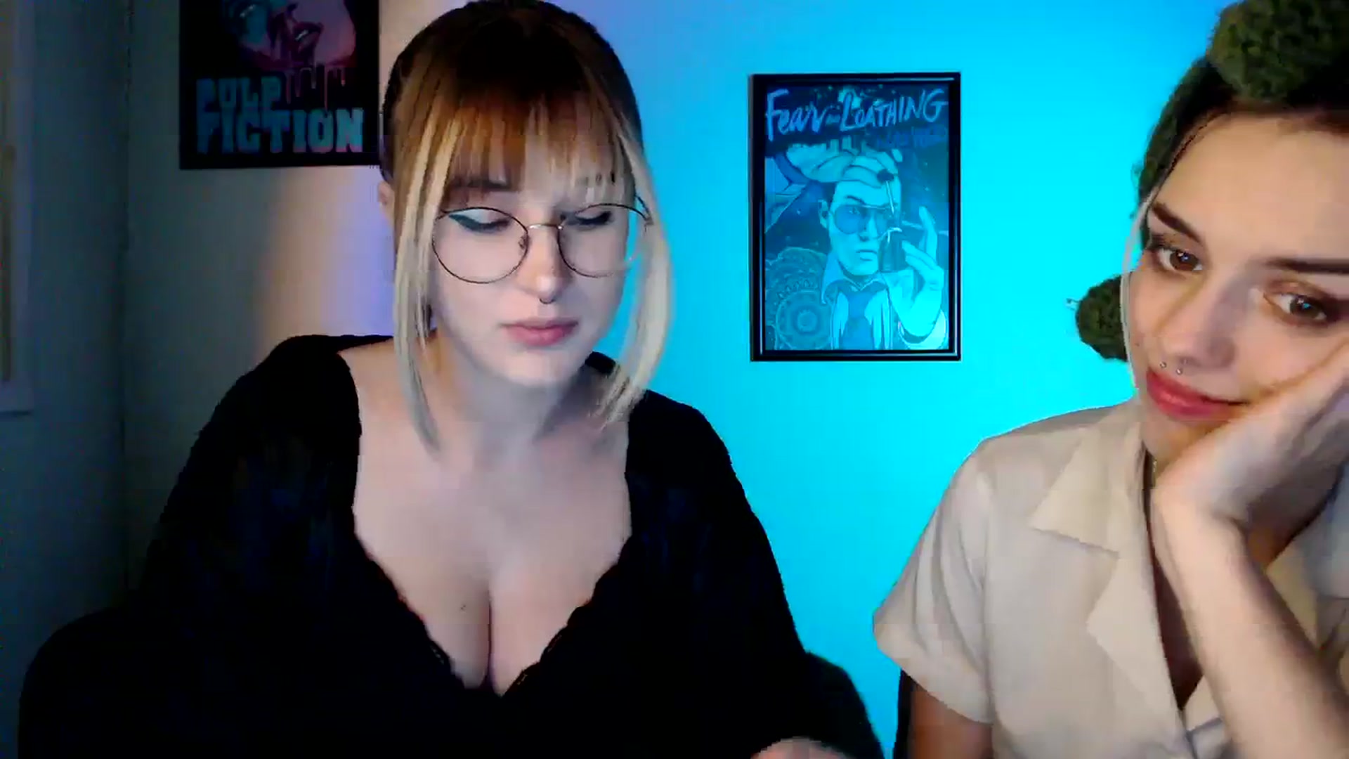 Gallery image thumbnail from Spicy_X's myfreecams stream on, 09/18/2023, 16:29 image 10 of 20