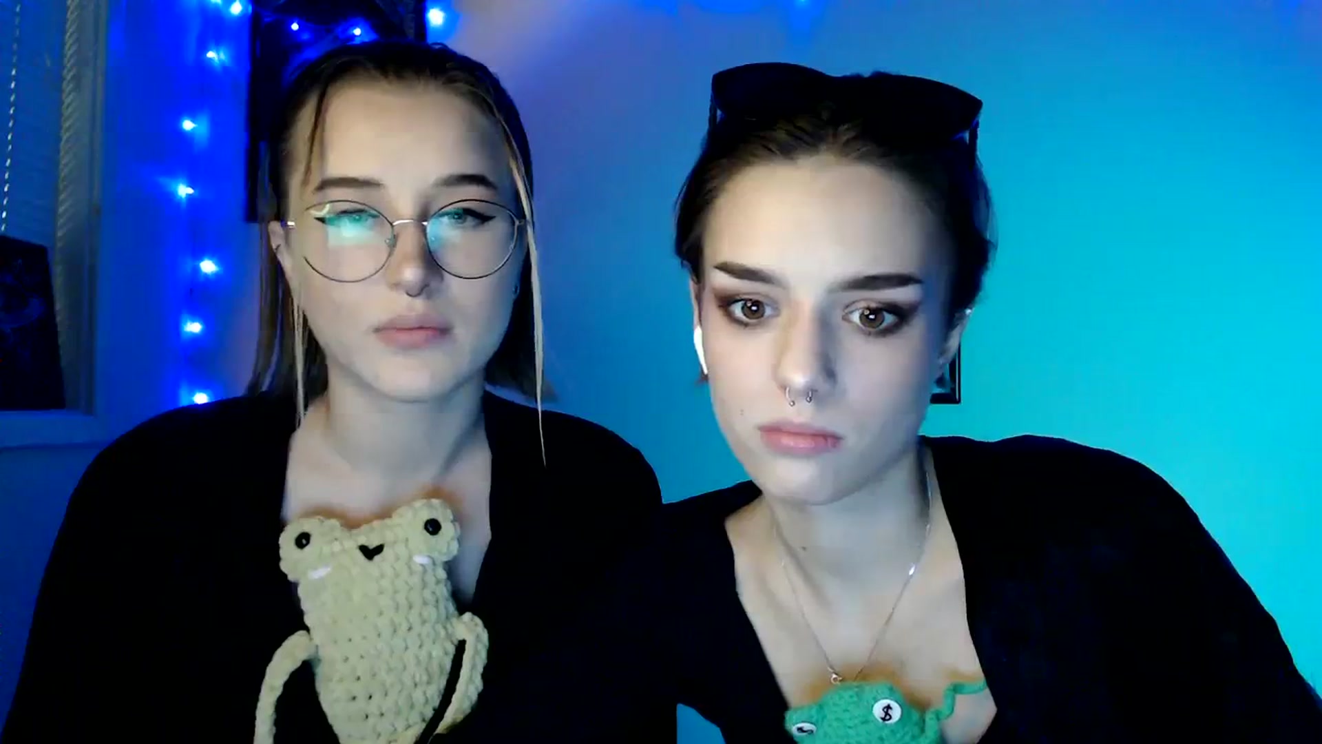Gallery image thumbnail from Spicy_X's myfreecams stream on, 09/19/2023, 14:01 image 17 of 20