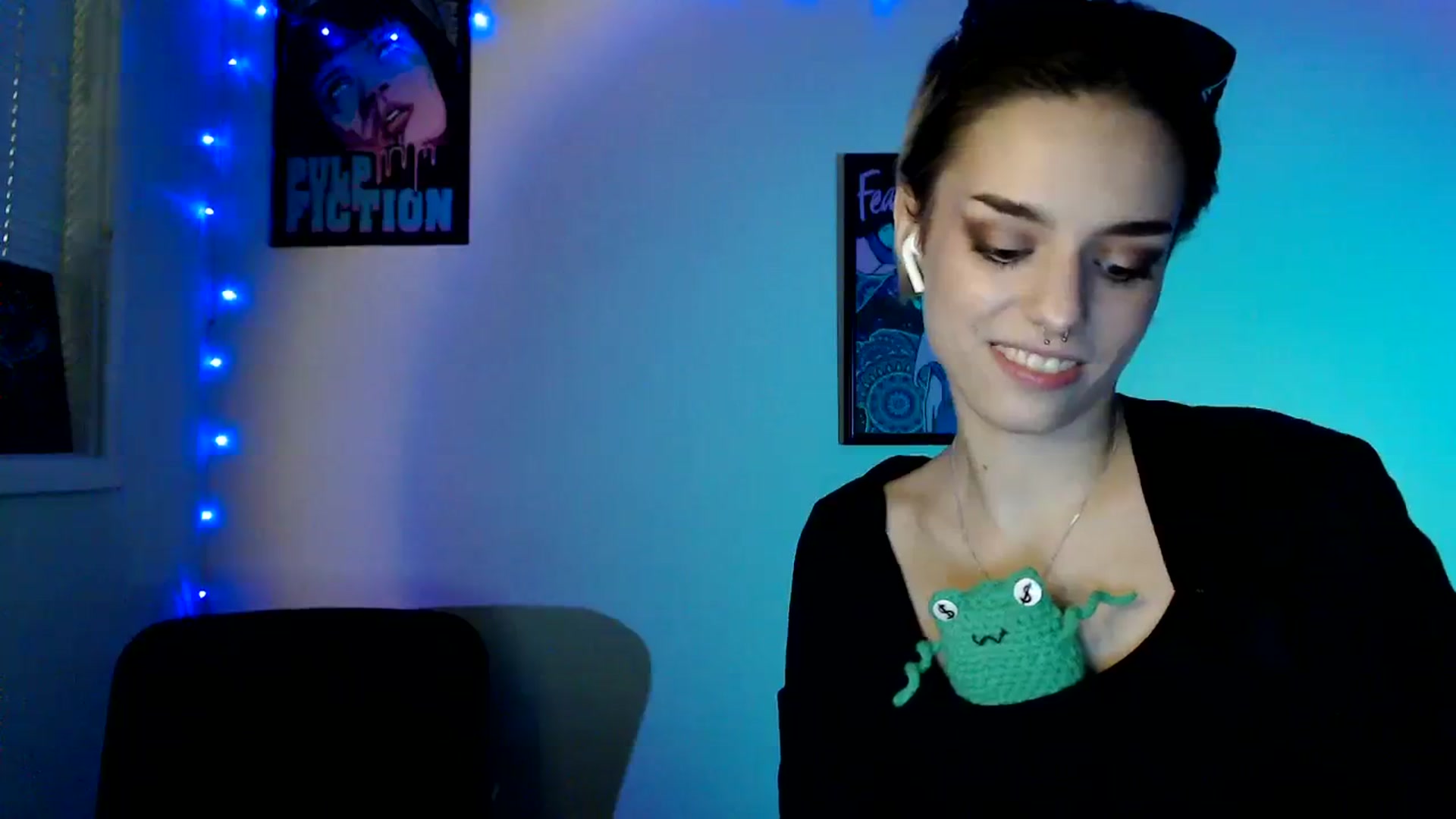 Gallery image thumbnail from Spicy_X's myfreecams stream on, 09/19/2023, 14:01 image 16 of 20