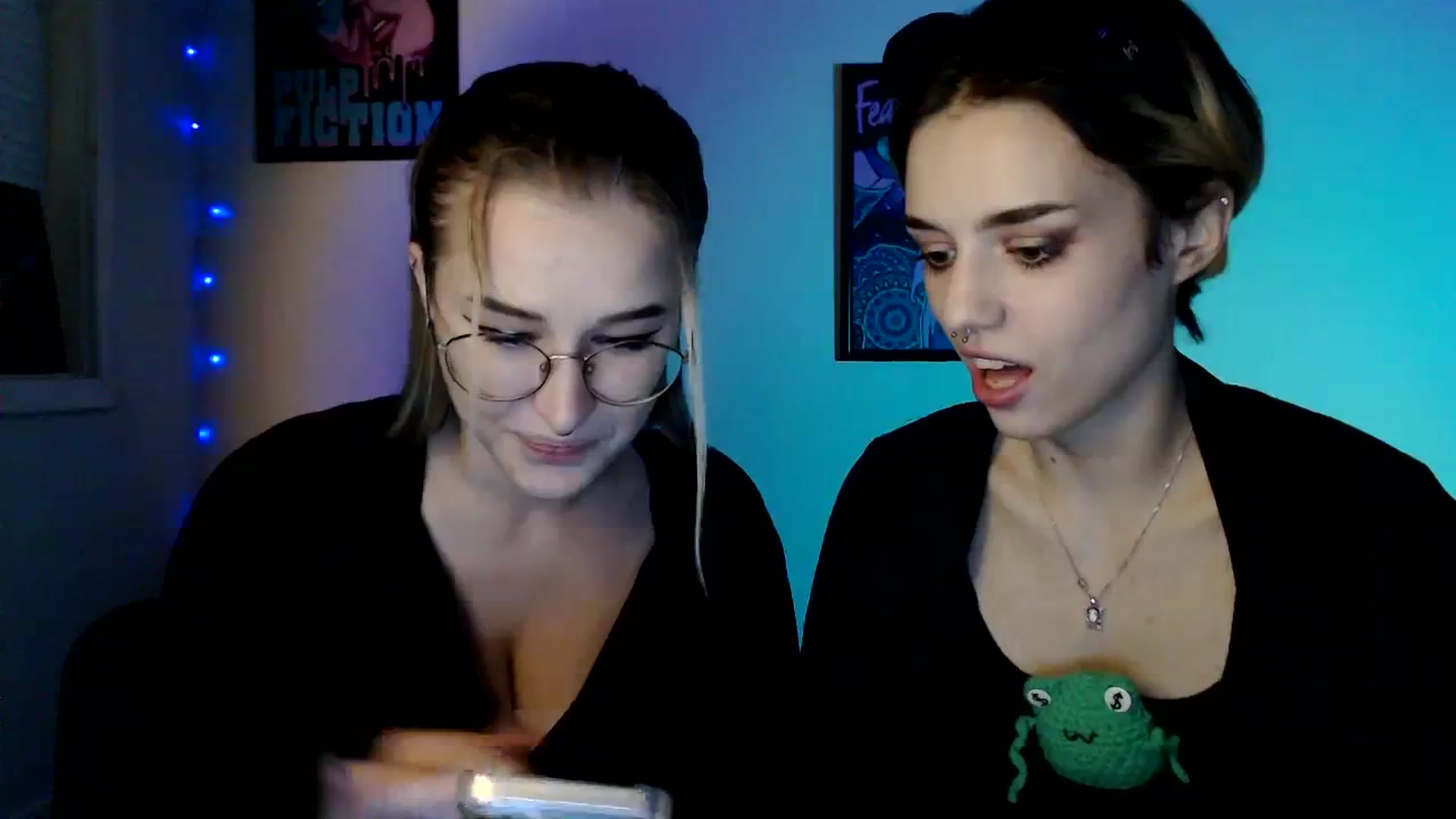 Gallery image thumbnail from Spicy_X's myfreecams stream on, 09/19/2023, 16:23 image 16 of 20