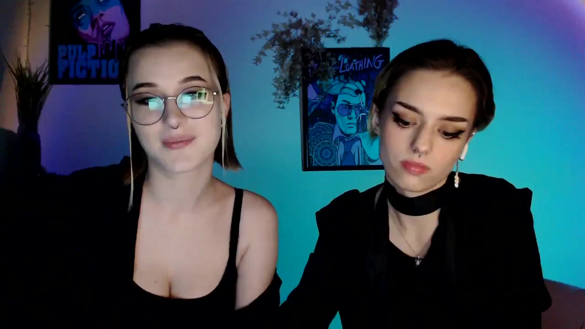 Gallery image thumbnail from Spicy_X's myfreecams stream on, 09/22/2023, 16:15 image 10 of 20