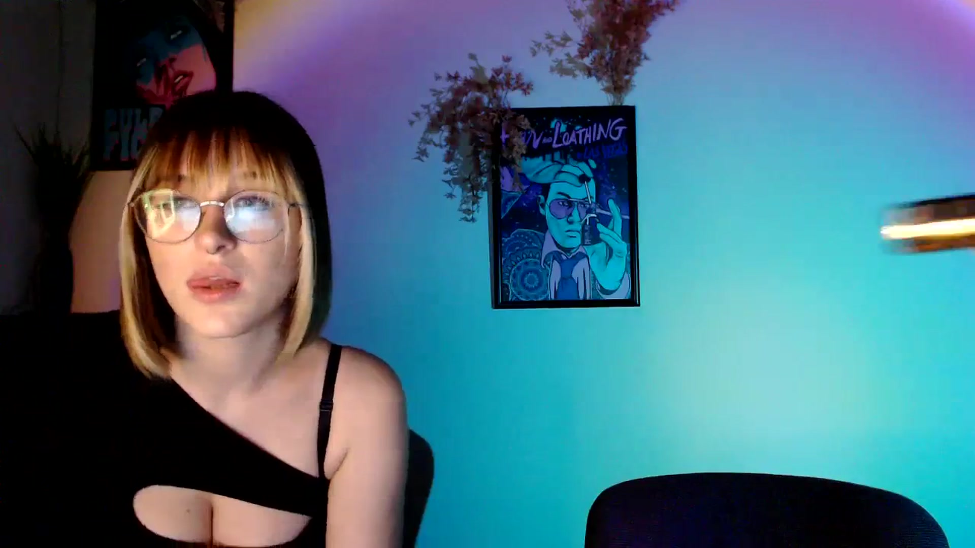 Gallery image thumbnail from Spicy_X's myfreecams stream on, 09/25/2023, 15:36 image 17 of 20