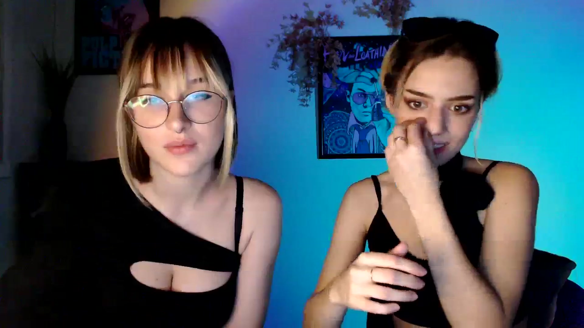 Gallery image thumbnail from Spicy_X's myfreecams stream on, 09/25/2023, 17:53 image 17 of 20