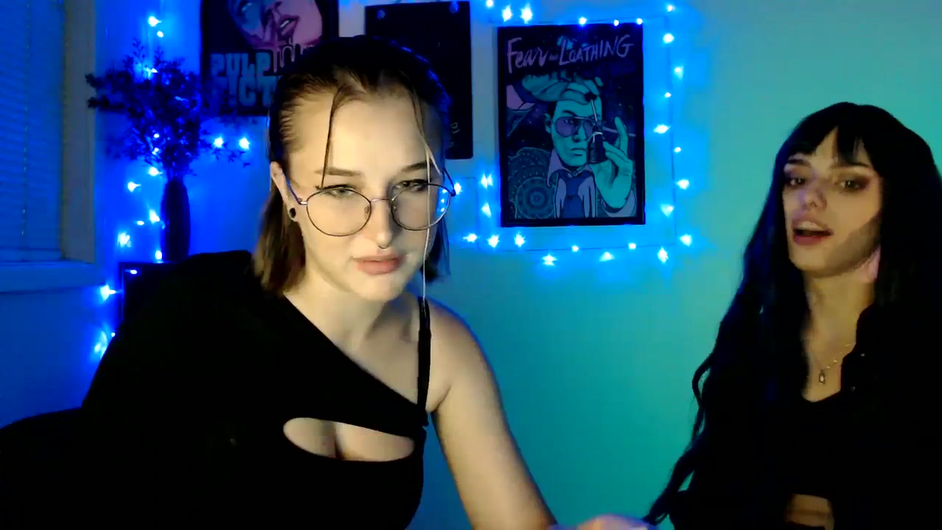 Gallery image thumbnail from Spicy_X's myfreecams stream on, 09/28/2023, 16:05 image 16 of 20