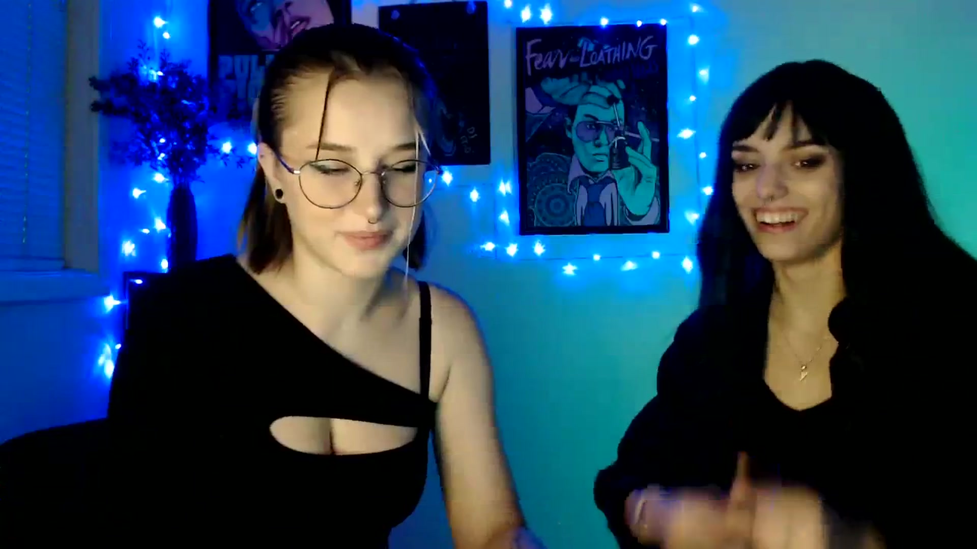 Gallery image thumbnail from Spicy_X's myfreecams stream on, 09/28/2023, 16:05 image 9 of 20