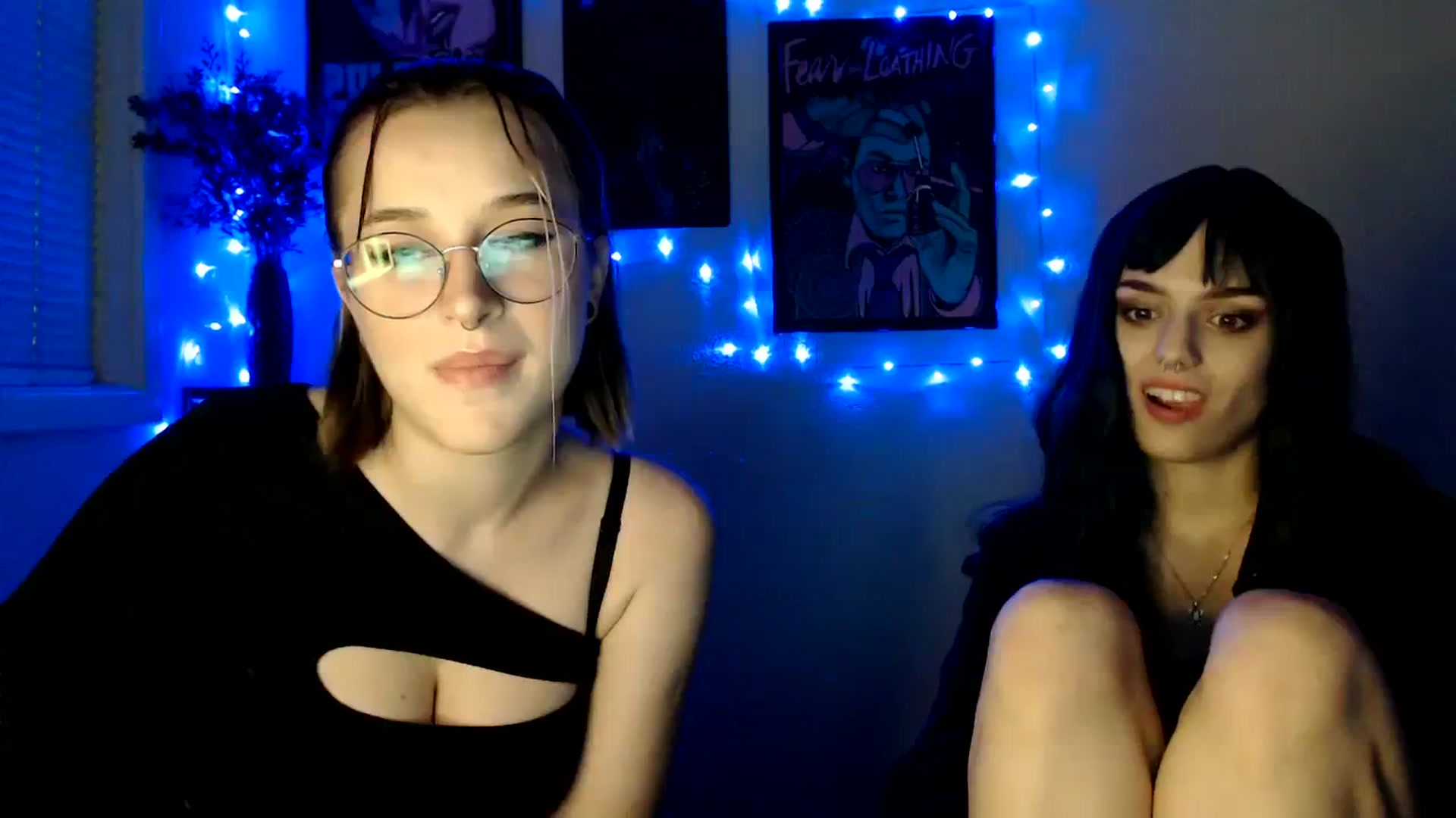 Gallery image thumbnail from Spicy_X's myfreecams stream on, 09/28/2023, 17:23 image 10 of 20