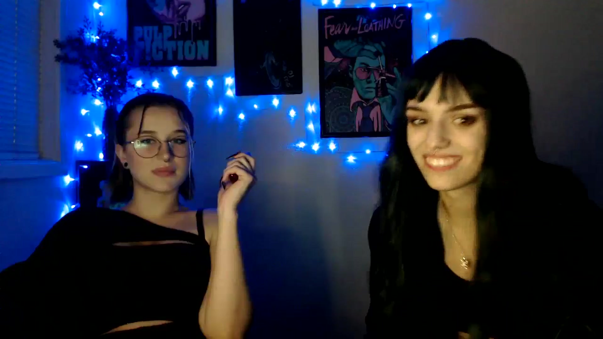 Gallery image thumbnail from Spicy_X's myfreecams stream on, 09/28/2023, 17:23 image 14 of 20