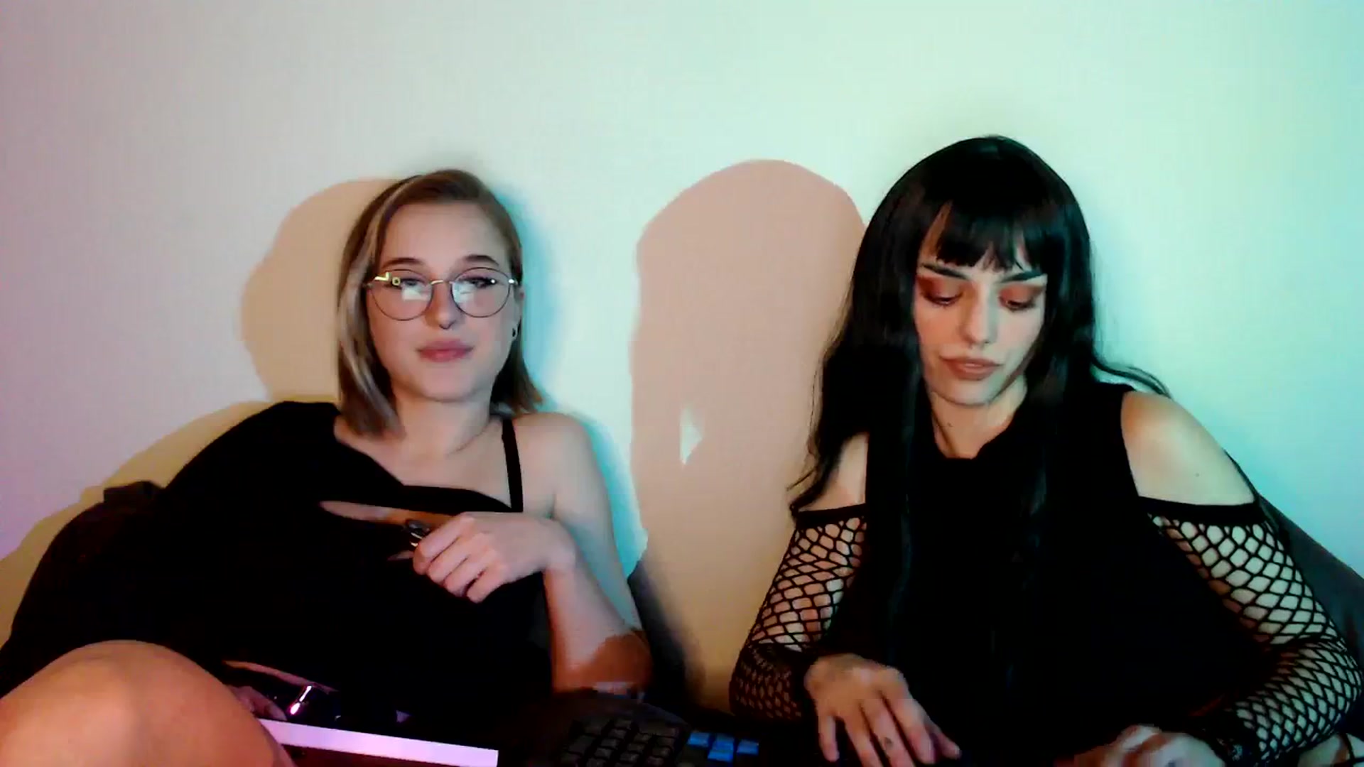 Gallery image thumbnail from Spicy_X's myfreecams stream on, 09/30/2023, 19:03 image 10 of 20