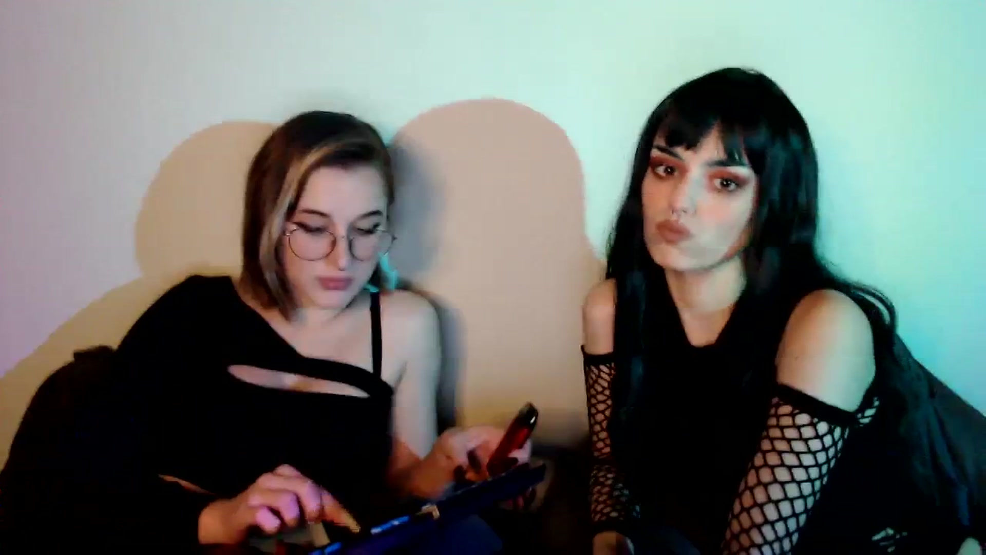 Gallery image thumbnail from Spicy_X's myfreecams stream on, 09/30/2023, 19:03 image 2 of 20