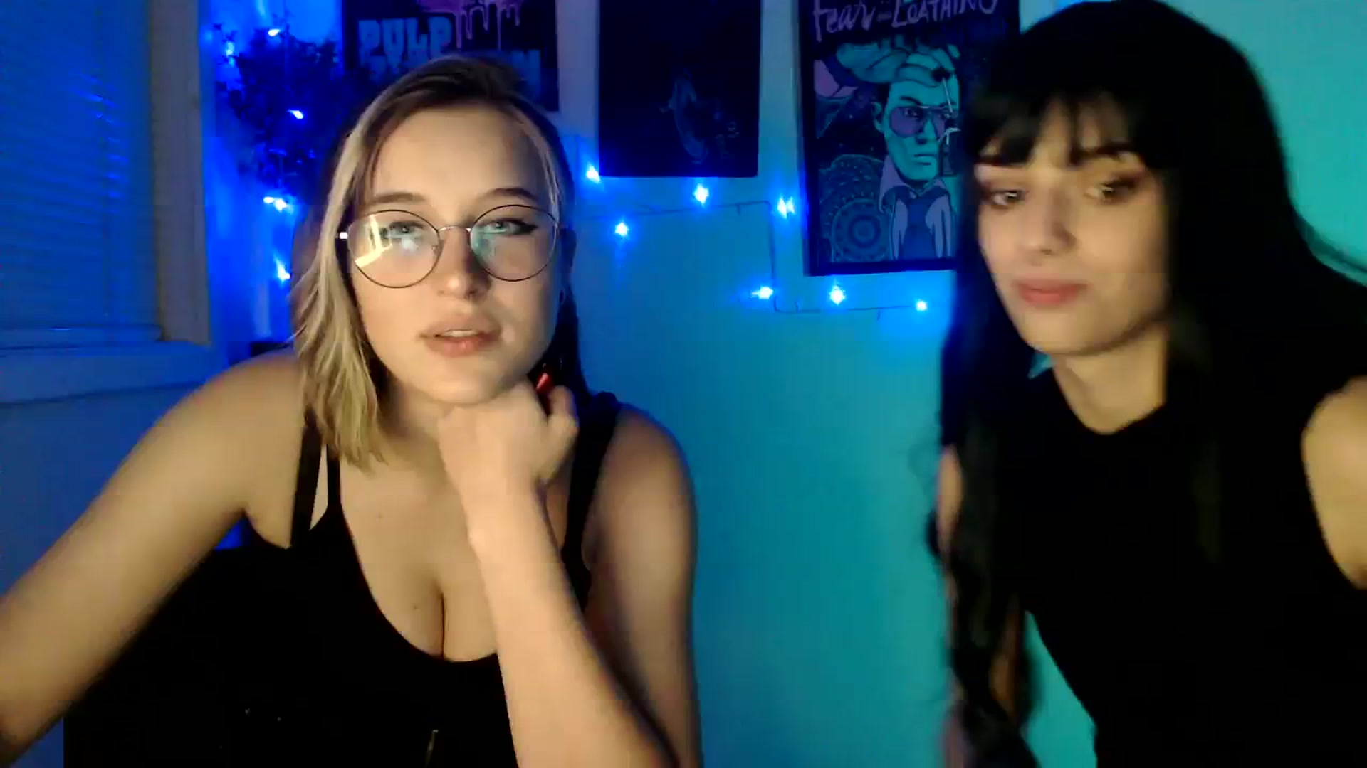 Gallery image thumbnail from Spicy_X's myfreecams stream on, 10/04/2023, 15:38 image 16 of 20