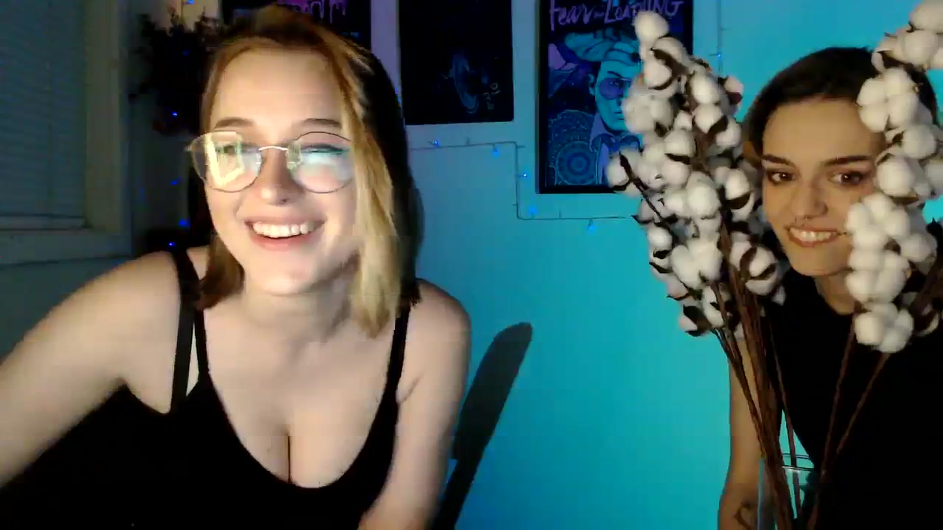Gallery image thumbnail from Spicy_X's myfreecams stream on, 10/04/2023, 16:44 image 17 of 20