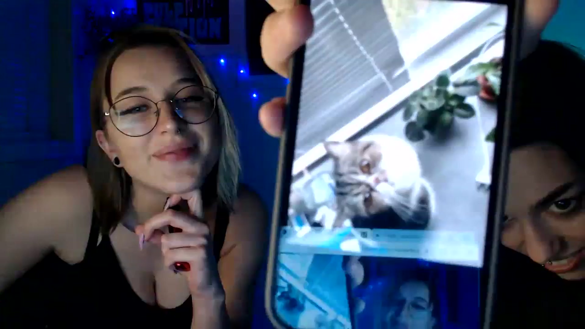 Gallery image thumbnail from Spicy_X's myfreecams stream on, 10/04/2023, 17:57 image 11 of 20