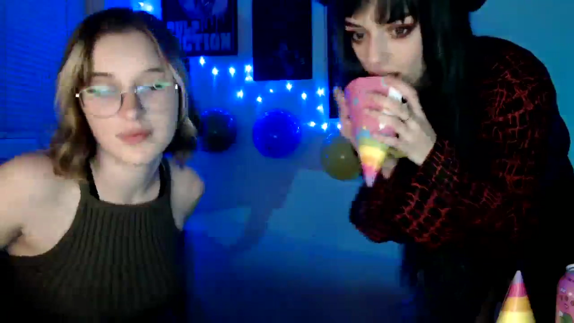 Gallery image thumbnail from Spicy_X's myfreecams stream on, 10/13/2023, 18:32 image 8 of 20