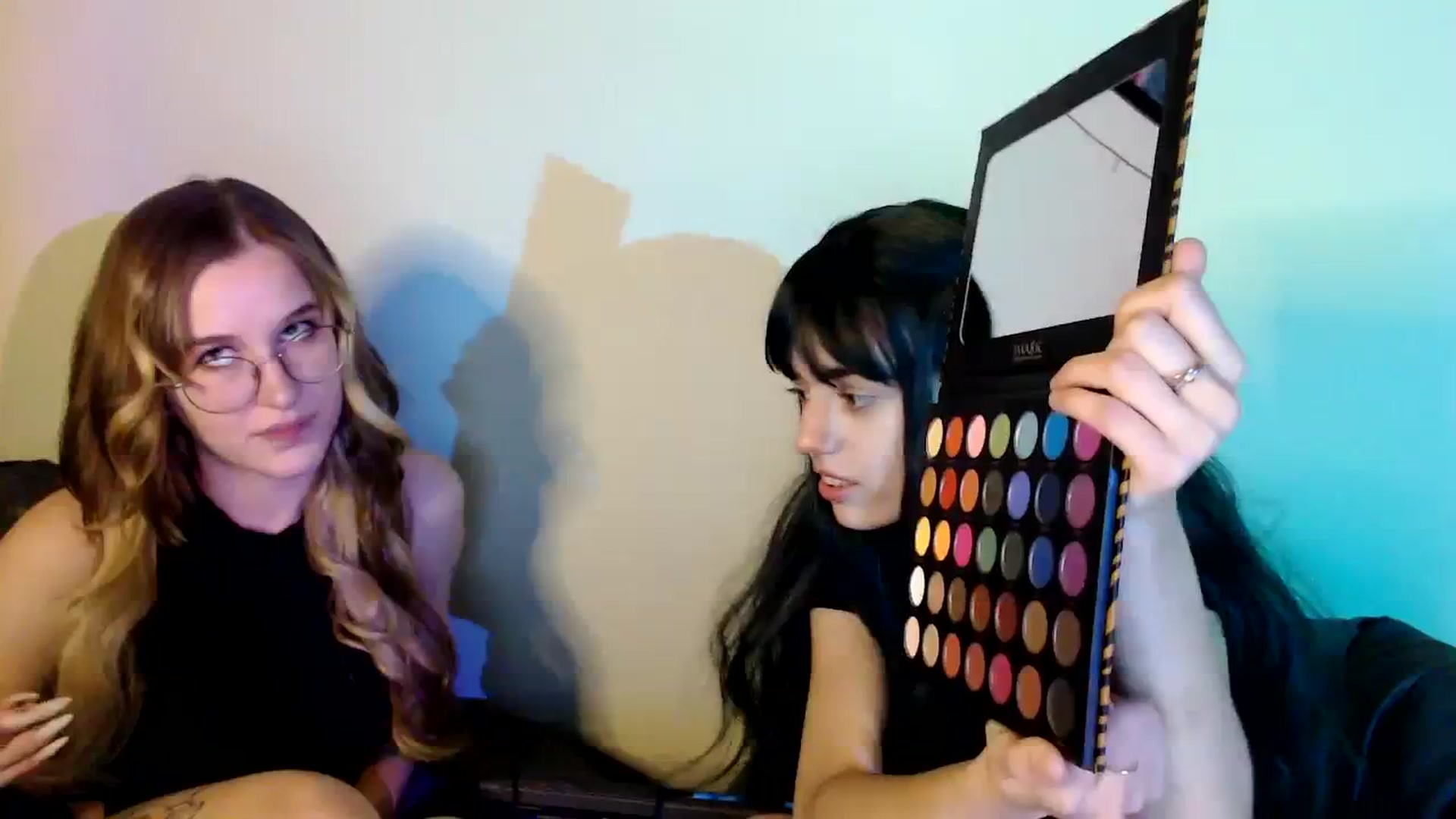 Gallery image thumbnail from Spicy_X's myfreecams stream on, 10/14/2023, 16:14 image 18 of 20