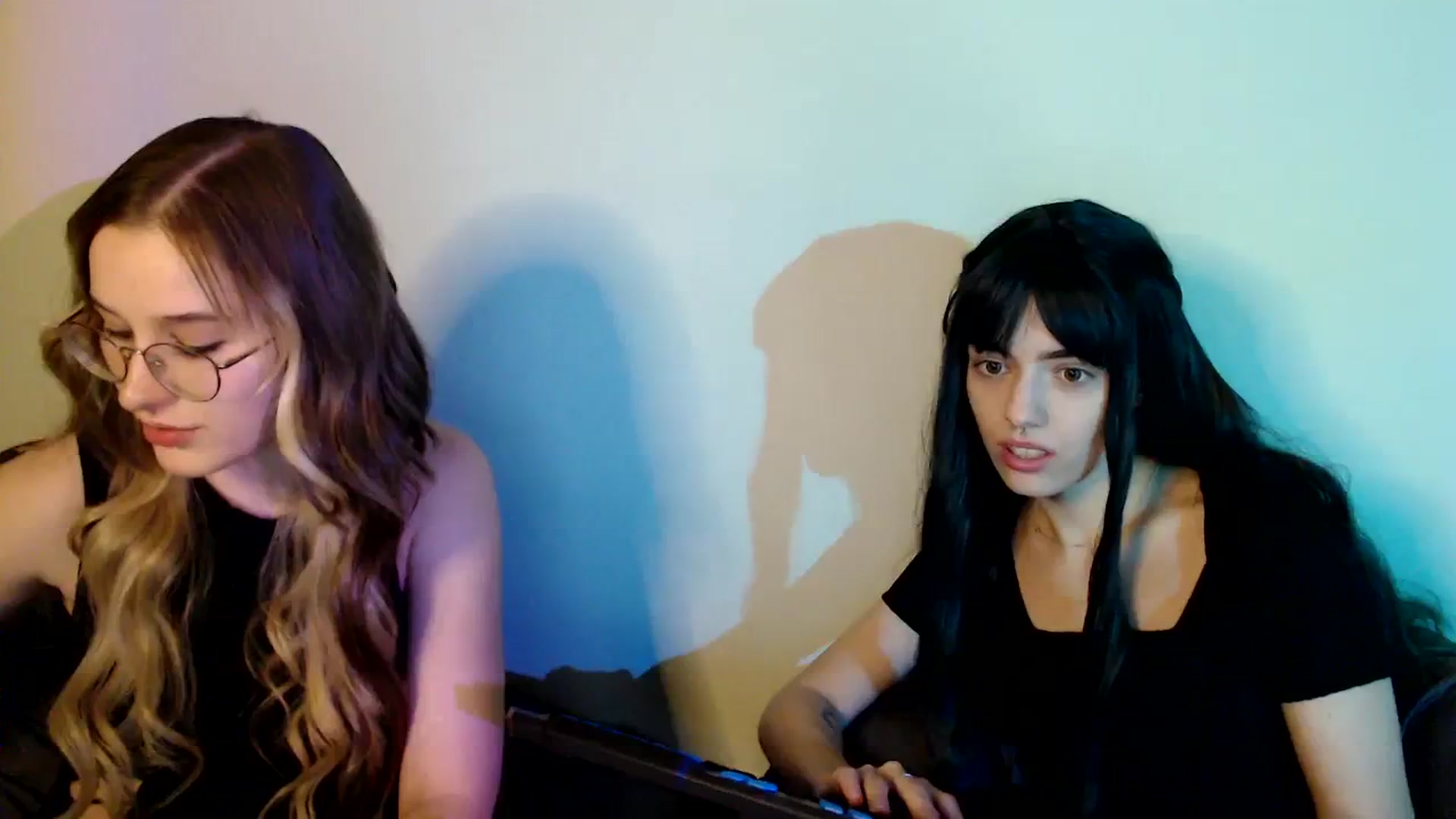 Gallery image thumbnail from Spicy_X's myfreecams stream on, 10/14/2023, 16:14 image 15 of 20