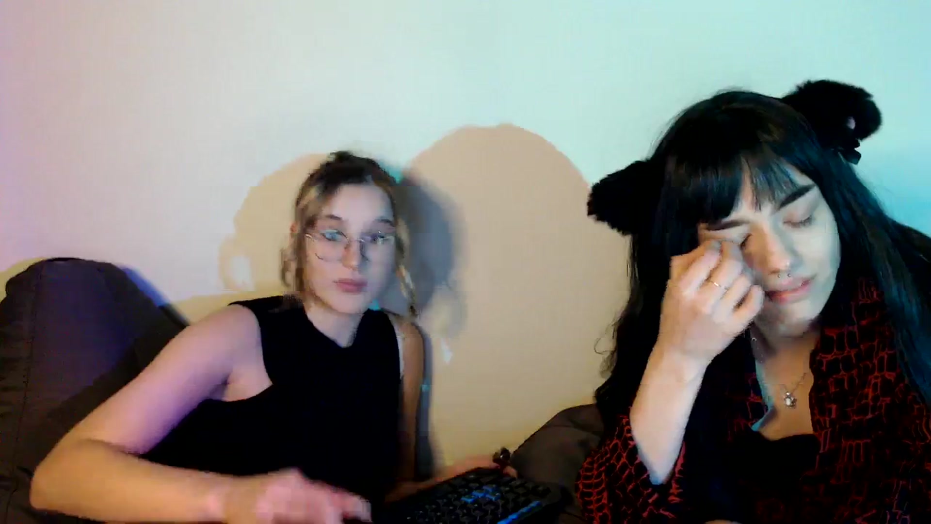 Gallery image thumbnail from Spicy_X's myfreecams stream on, 10/14/2023, 16:14 image 3 of 20