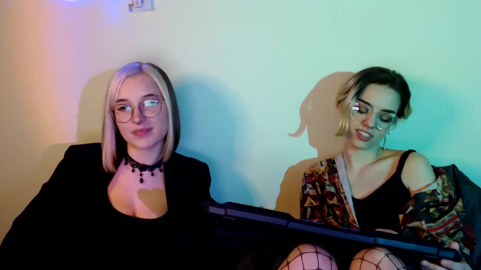 Gallery image thumbnail from Spicy_X's myfreecams stream on, 10/26/2023, 14:11 image 11 of 20