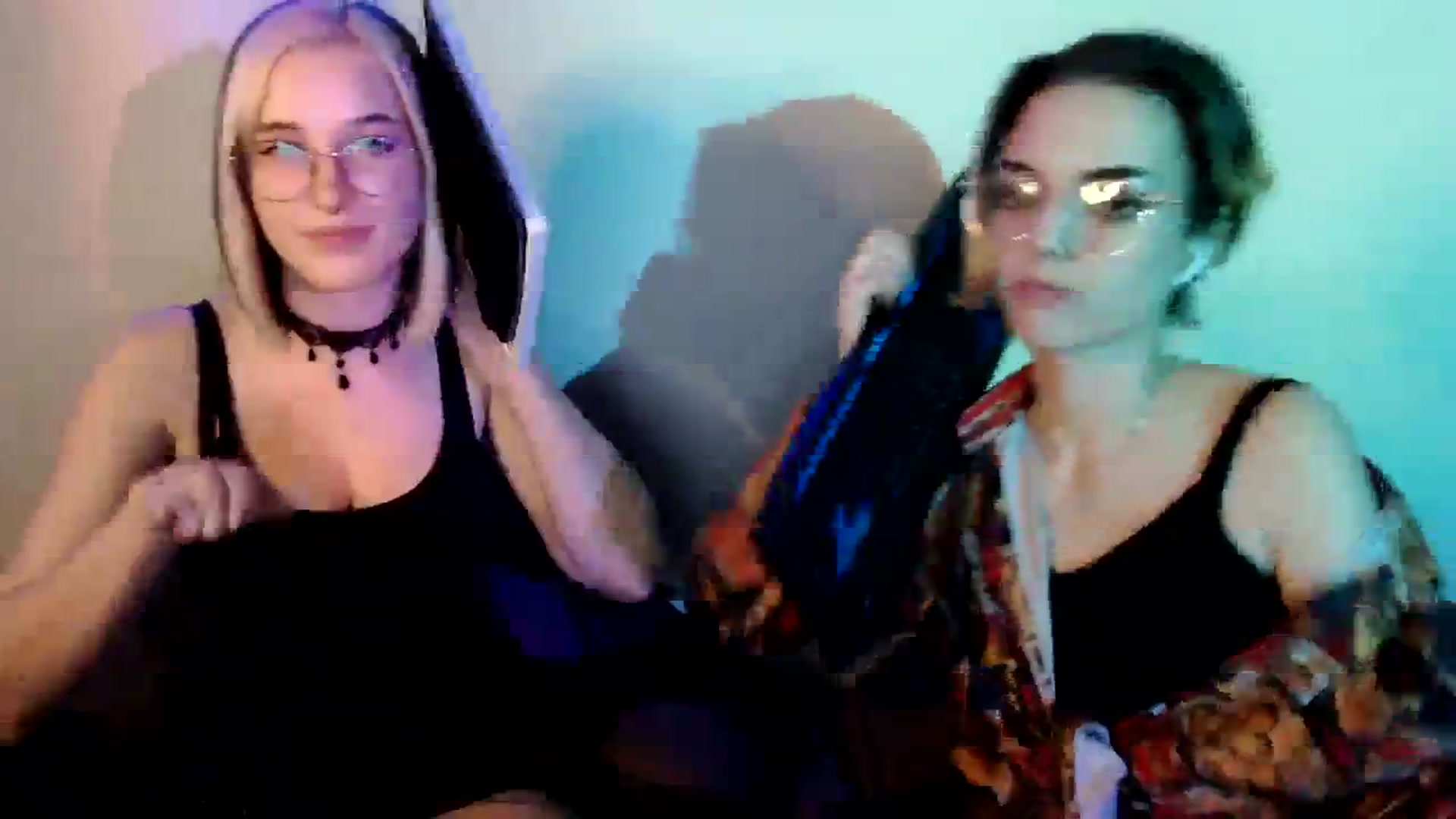 Gallery image thumbnail from Spicy_X's myfreecams stream on, 10/26/2023, 18:18 image 7 of 20