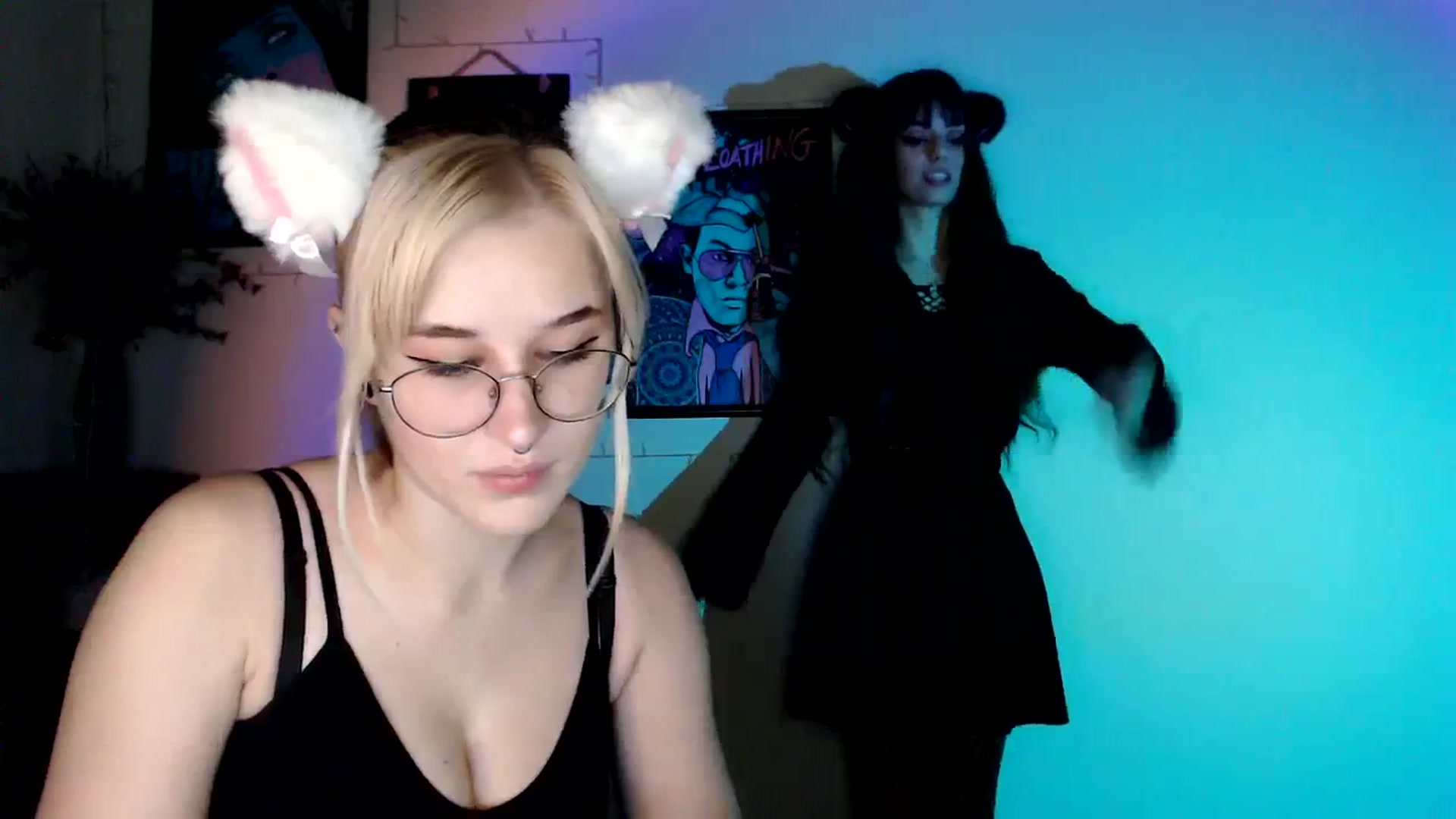 Gallery image thumbnail from Spicy_X's myfreecams stream on, 10/28/2023, 13:27 image 15 of 20