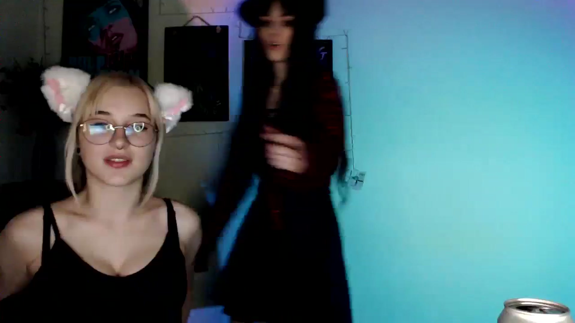 Gallery image thumbnail from Spicy_X's myfreecams stream on, 10/28/2023, 16:12 image 12 of 20