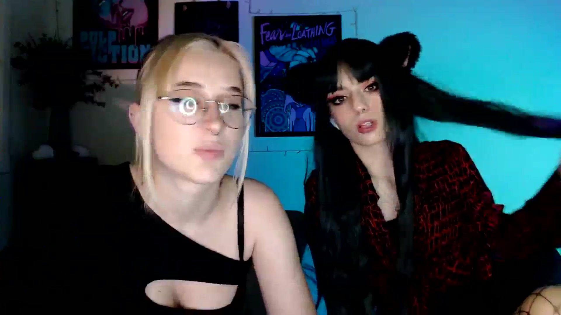 Gallery image thumbnail from Spicy_X's myfreecams stream on, 10/29/2023, 17:44 image 6 of 20