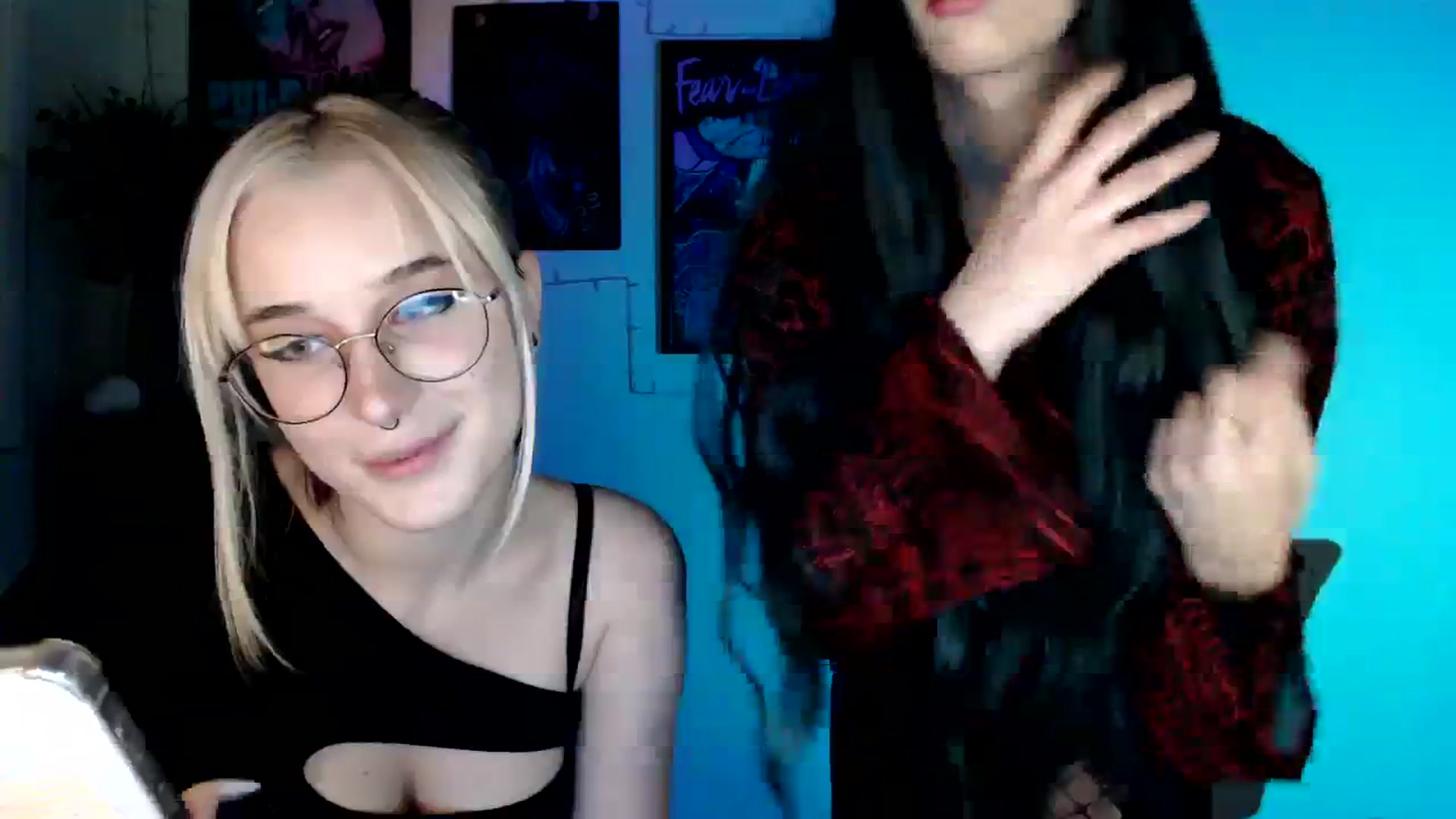 Gallery image thumbnail from Spicy_X's myfreecams stream on, 10/29/2023, 17:44 image 12 of 20