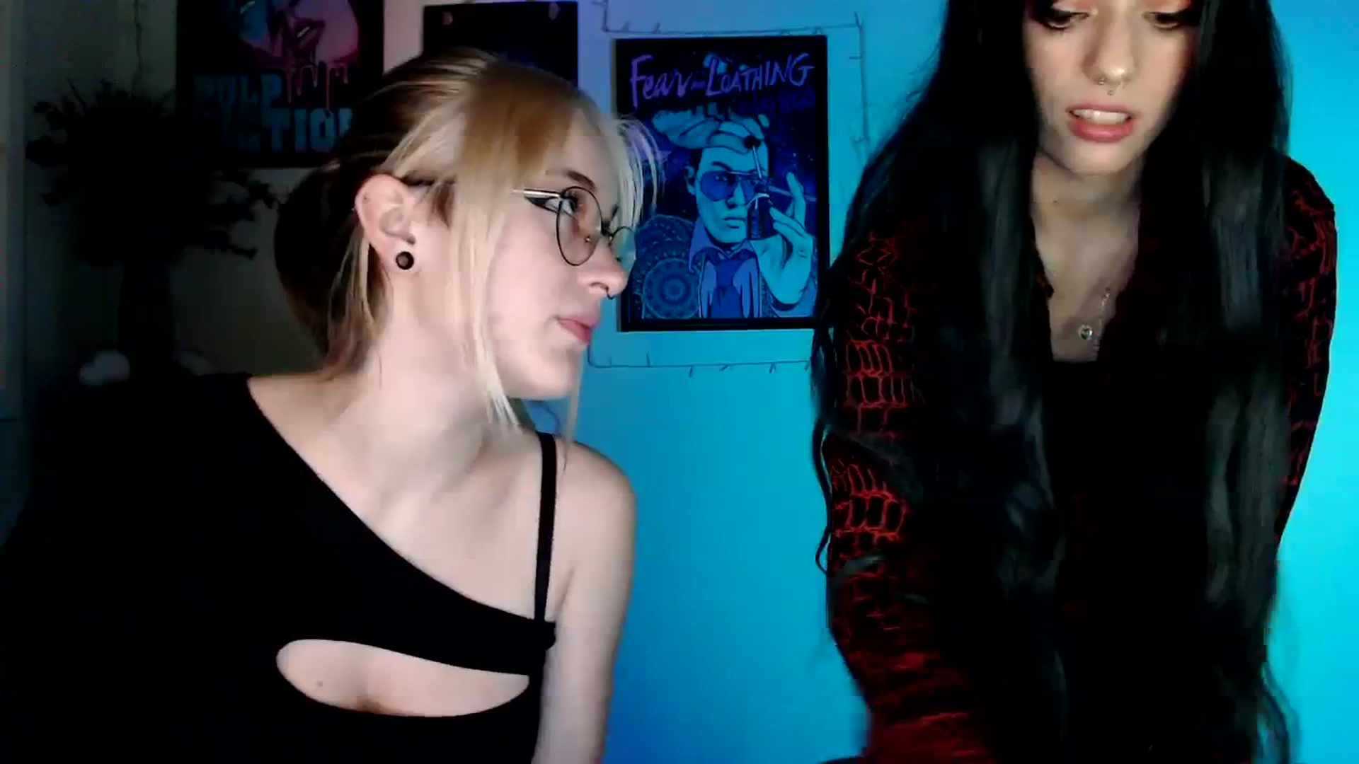 Gallery image thumbnail from Spicy_X's myfreecams stream on, 10/29/2023, 17:44 image 9 of 20