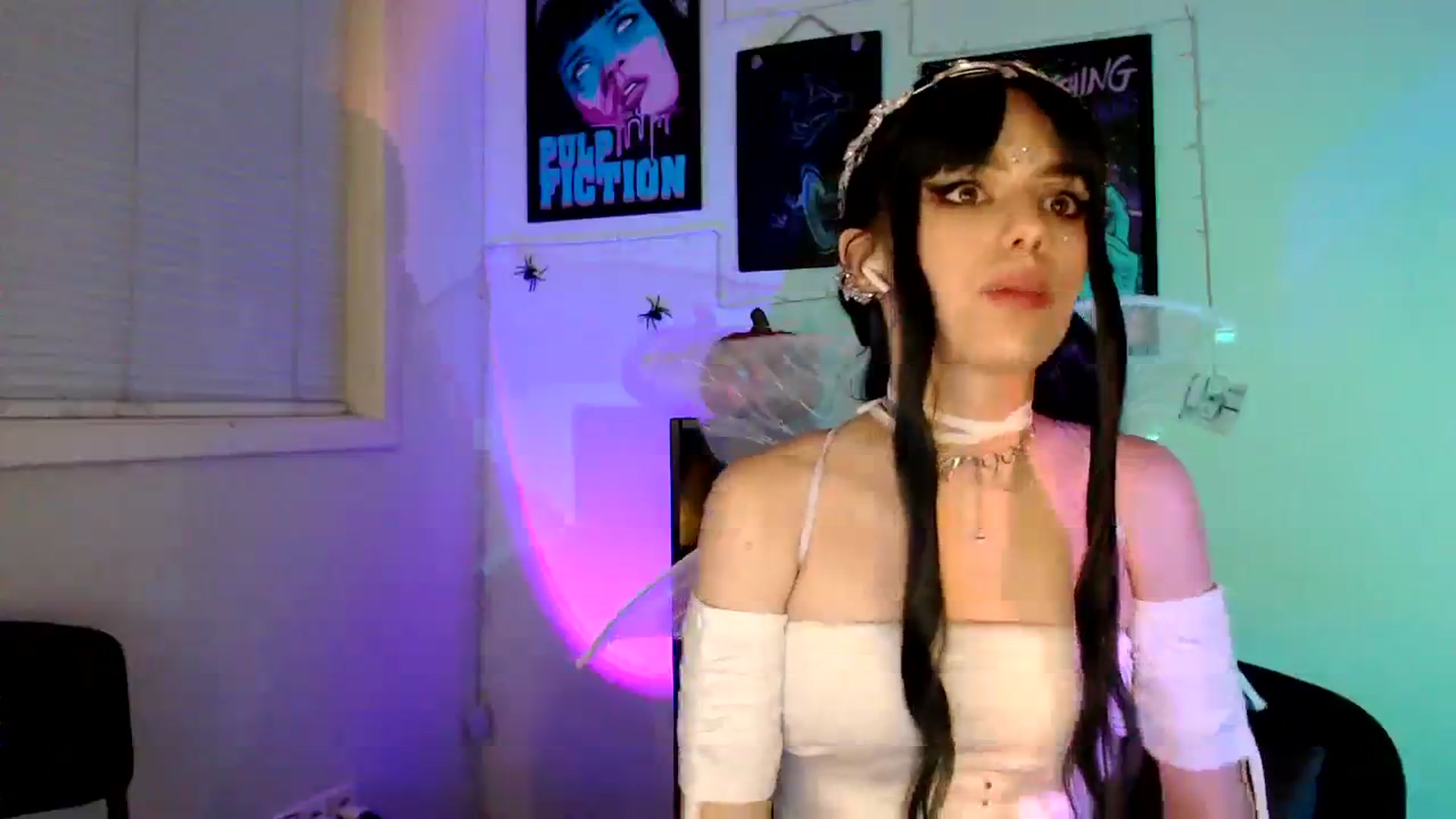 Gallery image thumbnail from Spicy_X's myfreecams stream on, 10/31/2023, 19:22 image 20 of 20