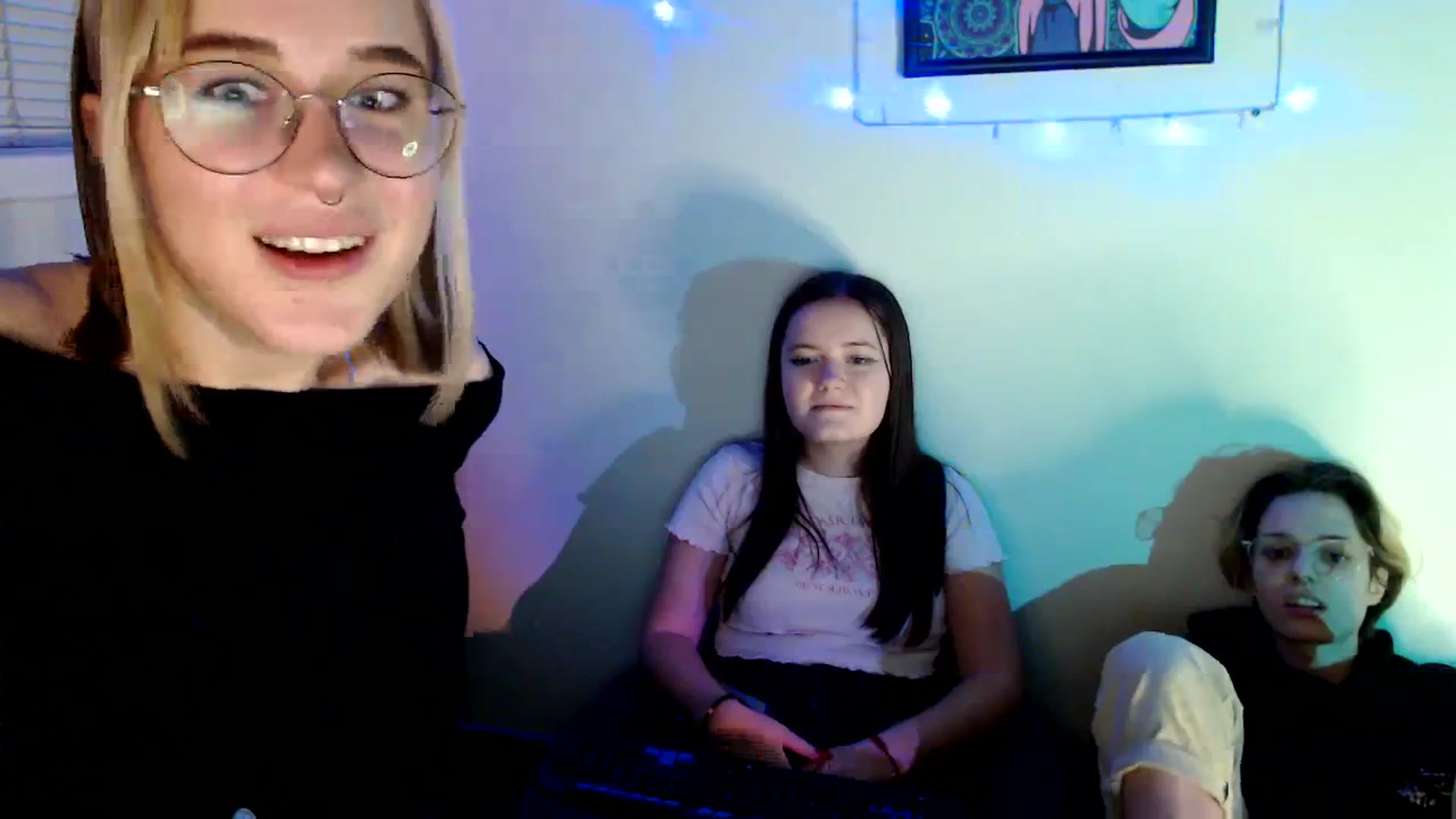Gallery image thumbnail from Spicy_X's myfreecams stream on, 11/16/2023, 17:04 image 6 of 20