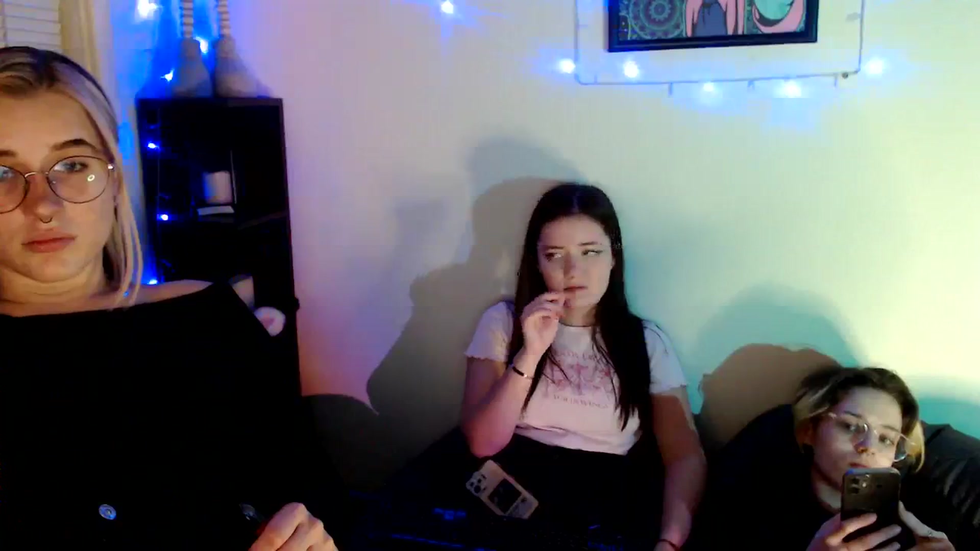Gallery image thumbnail from Spicy_X's myfreecams stream on, 11/16/2023, 17:04 image 20 of 20