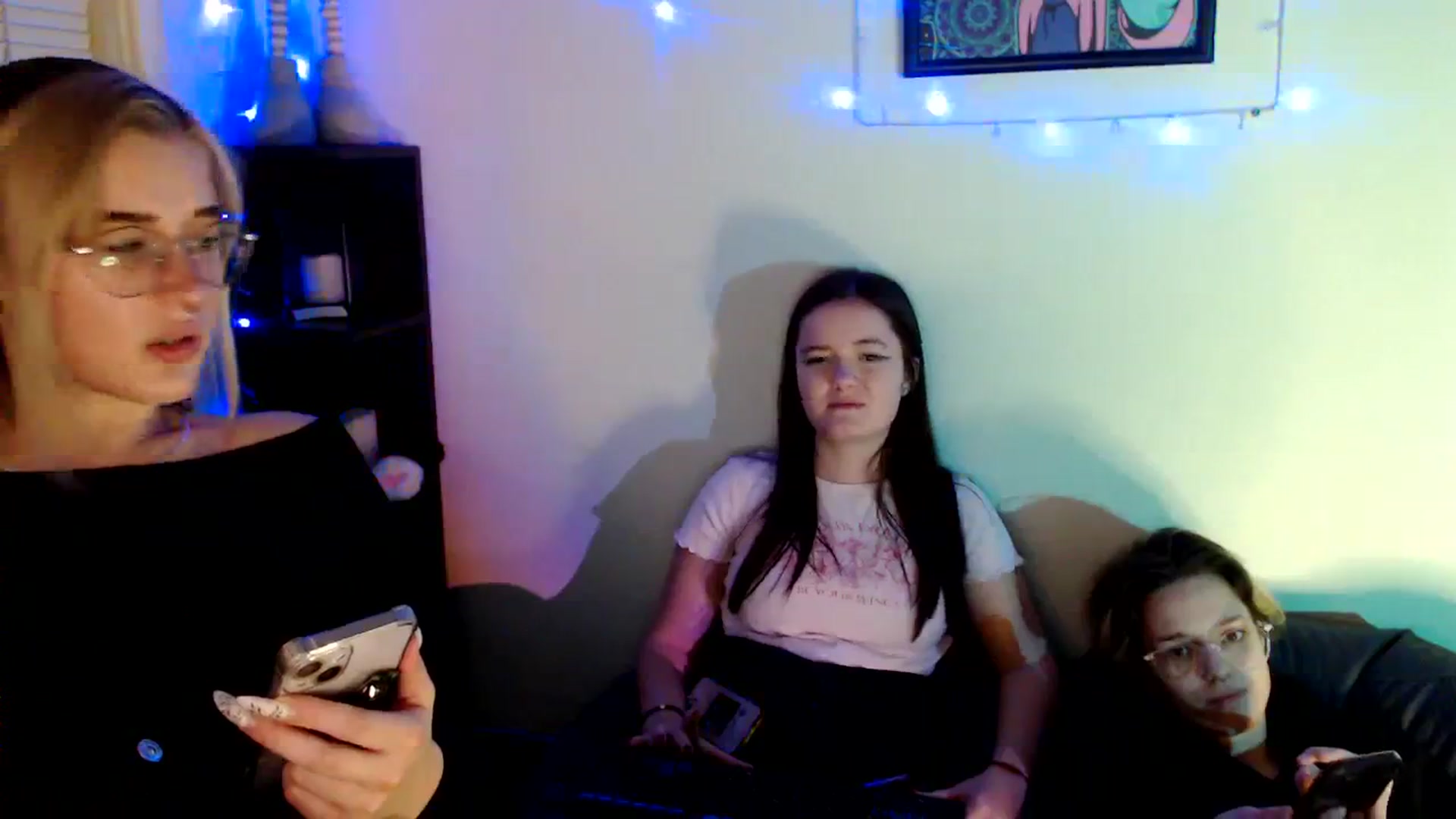 Gallery image thumbnail from Spicy_X's myfreecams stream on, 11/16/2023, 17:04 image 16 of 20
